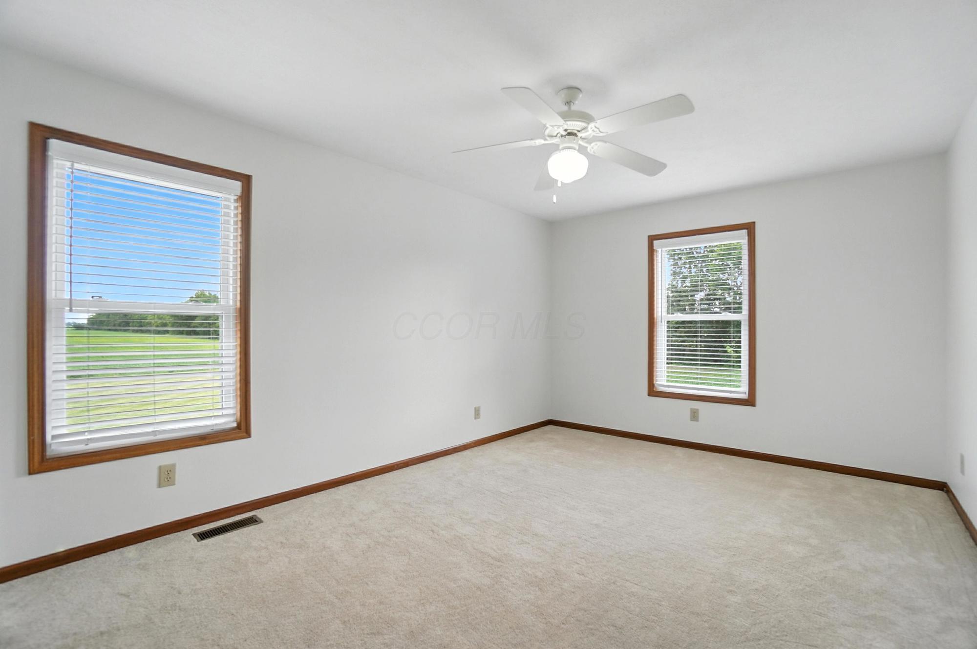 2831 Curve Road
