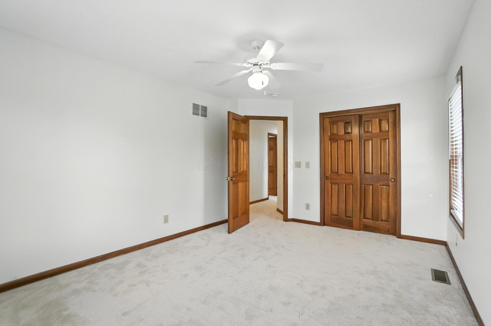 2831 Curve Road