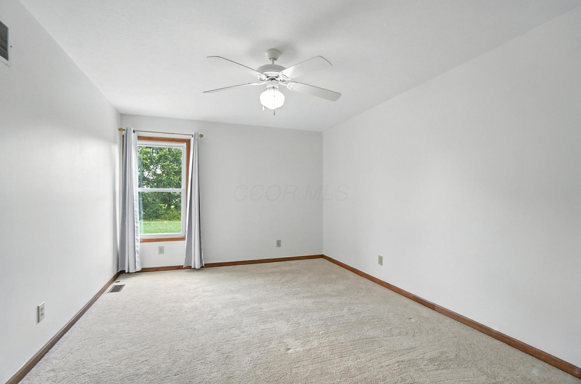 2831 Curve Road