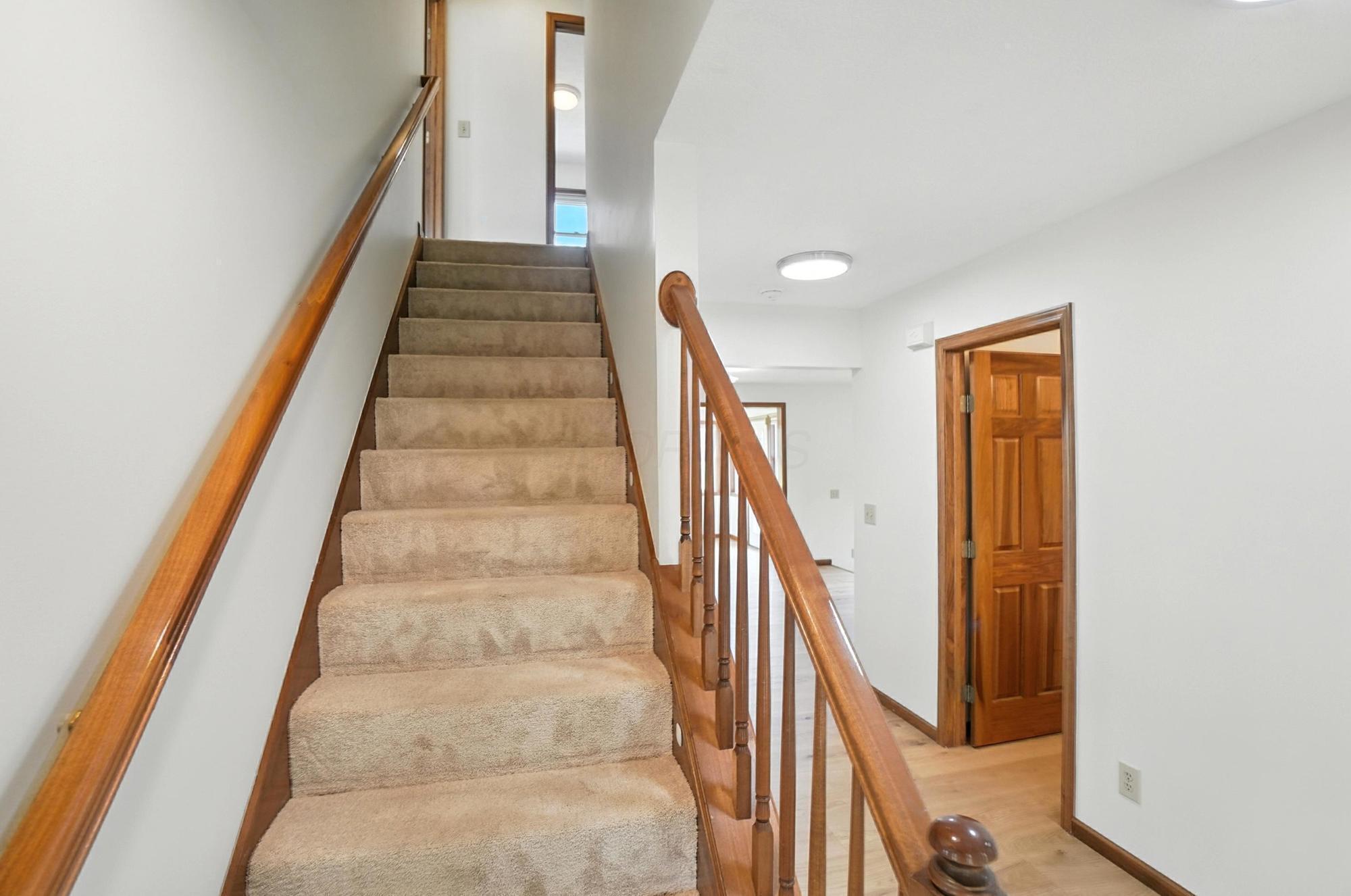 2831 Curve Road