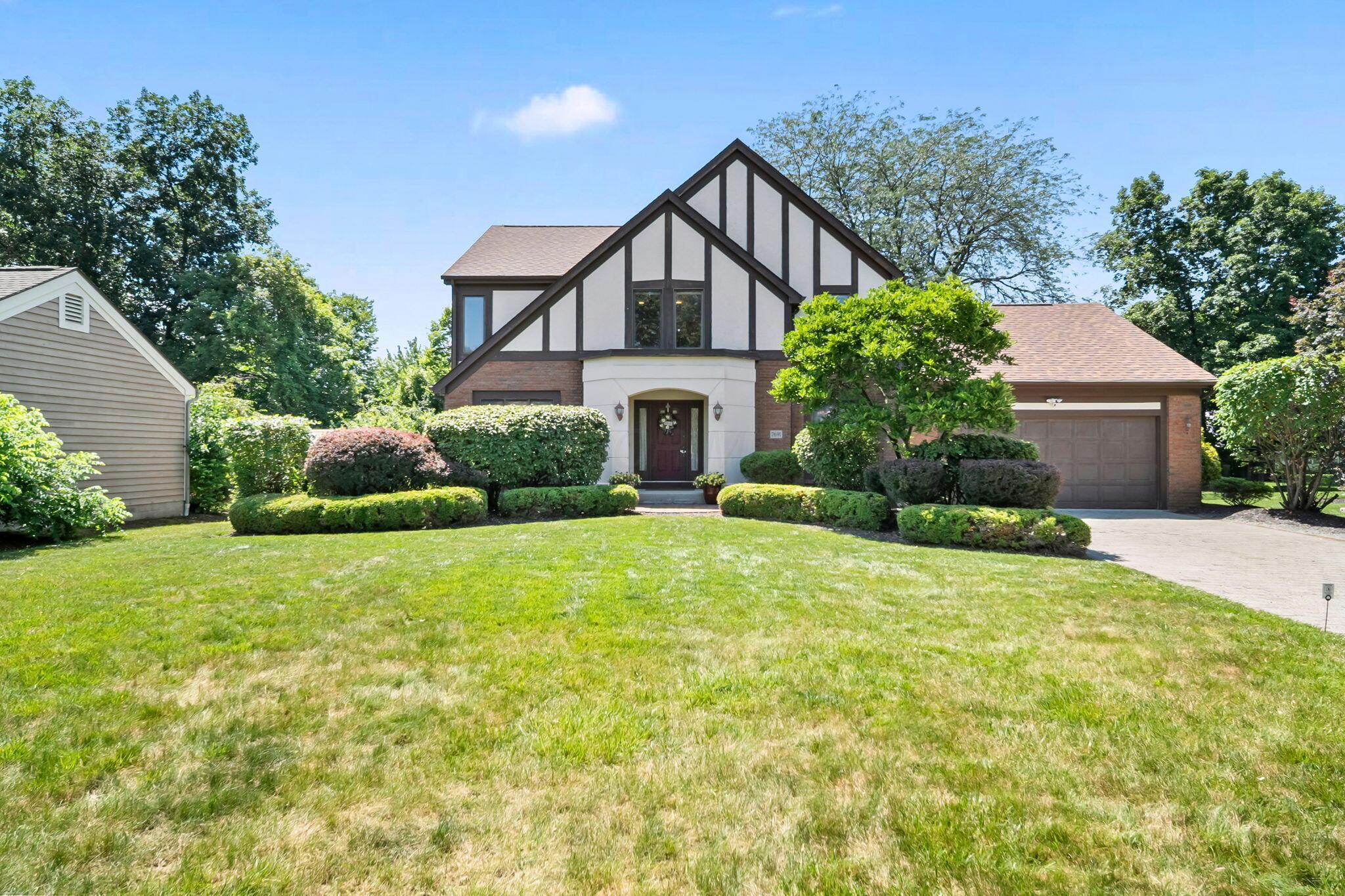 7691 Earlston Court