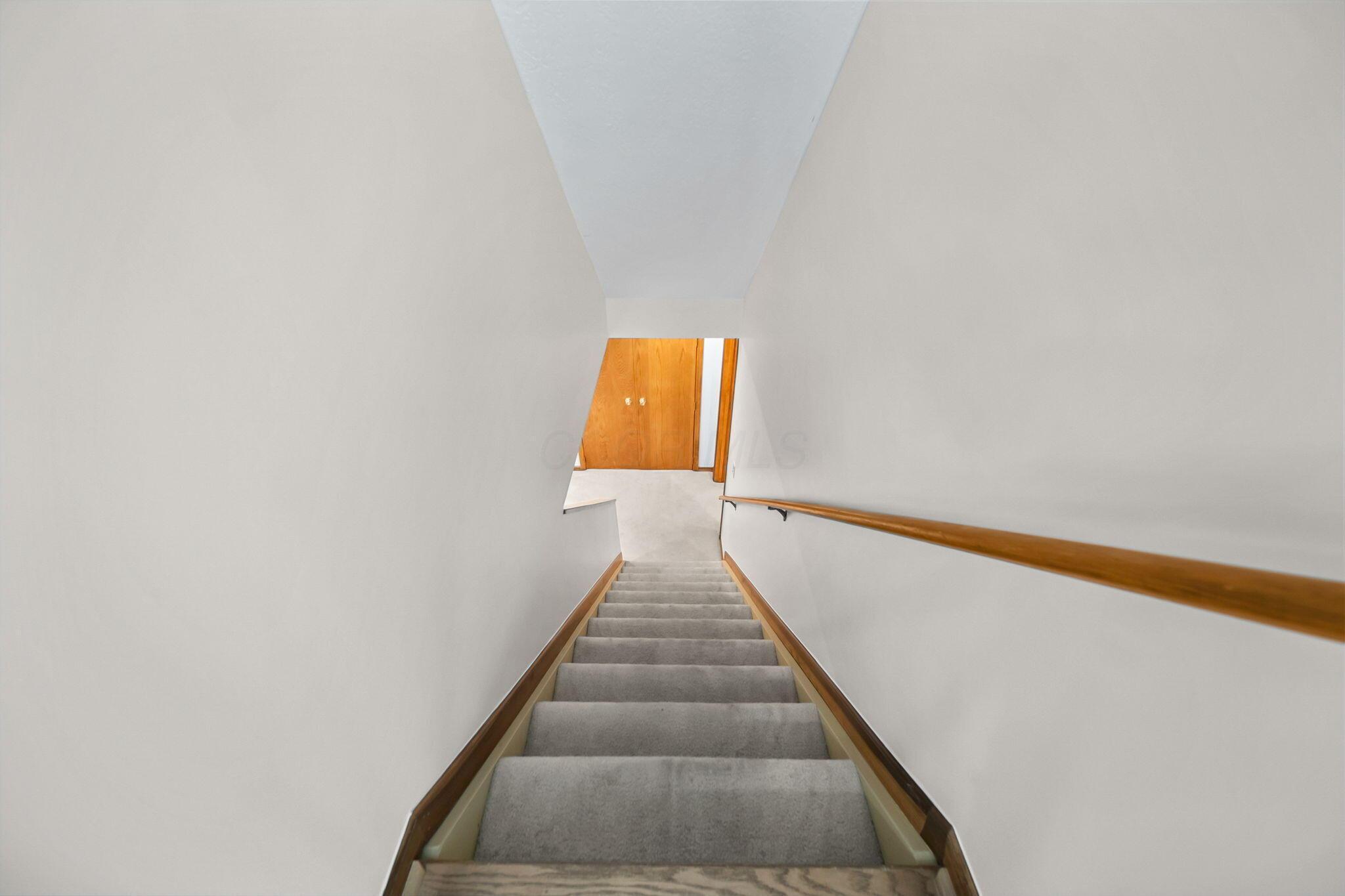 7691 Earlston Court