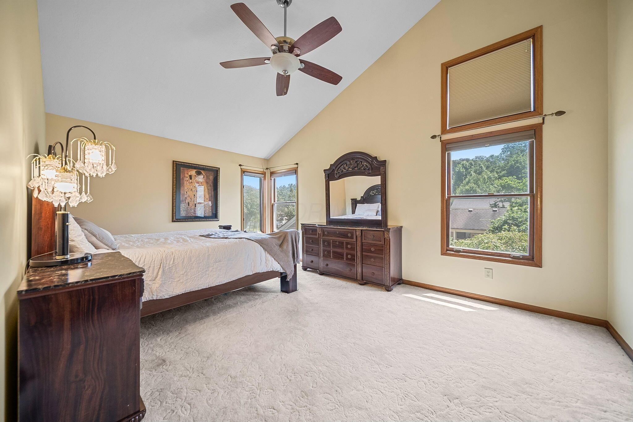 7691 Earlston Court