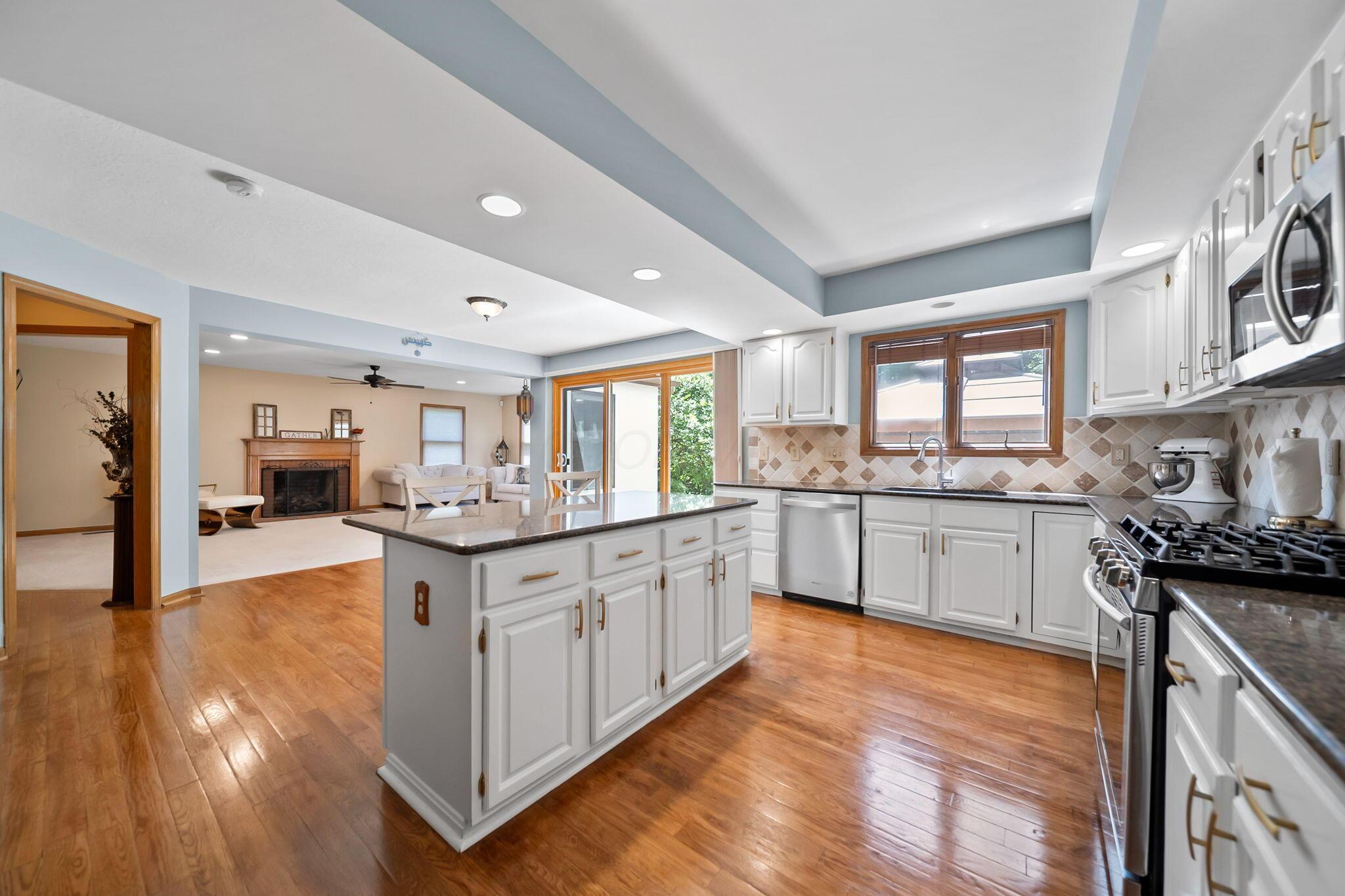 7691 Earlston Court