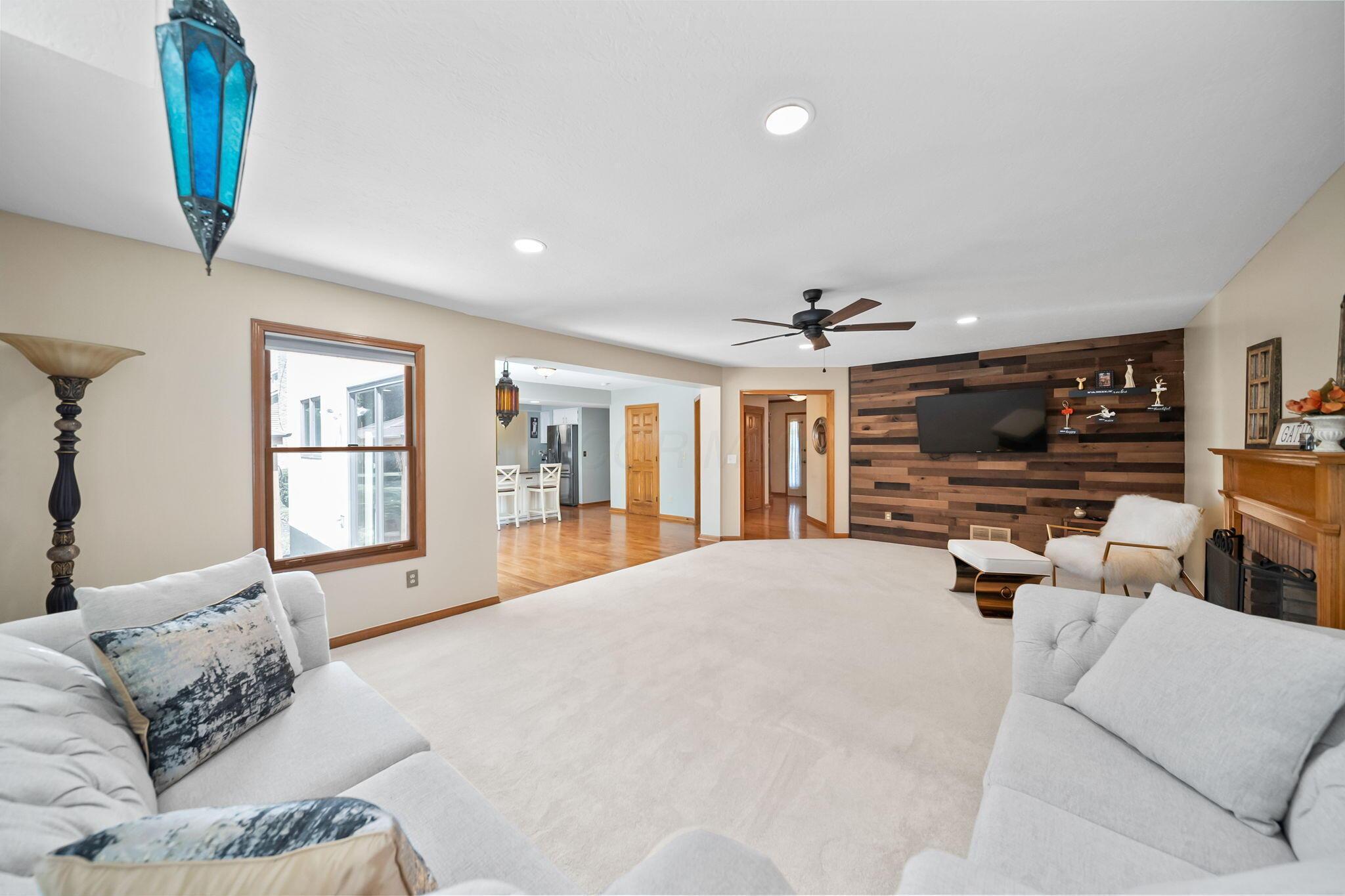 7691 Earlston Court