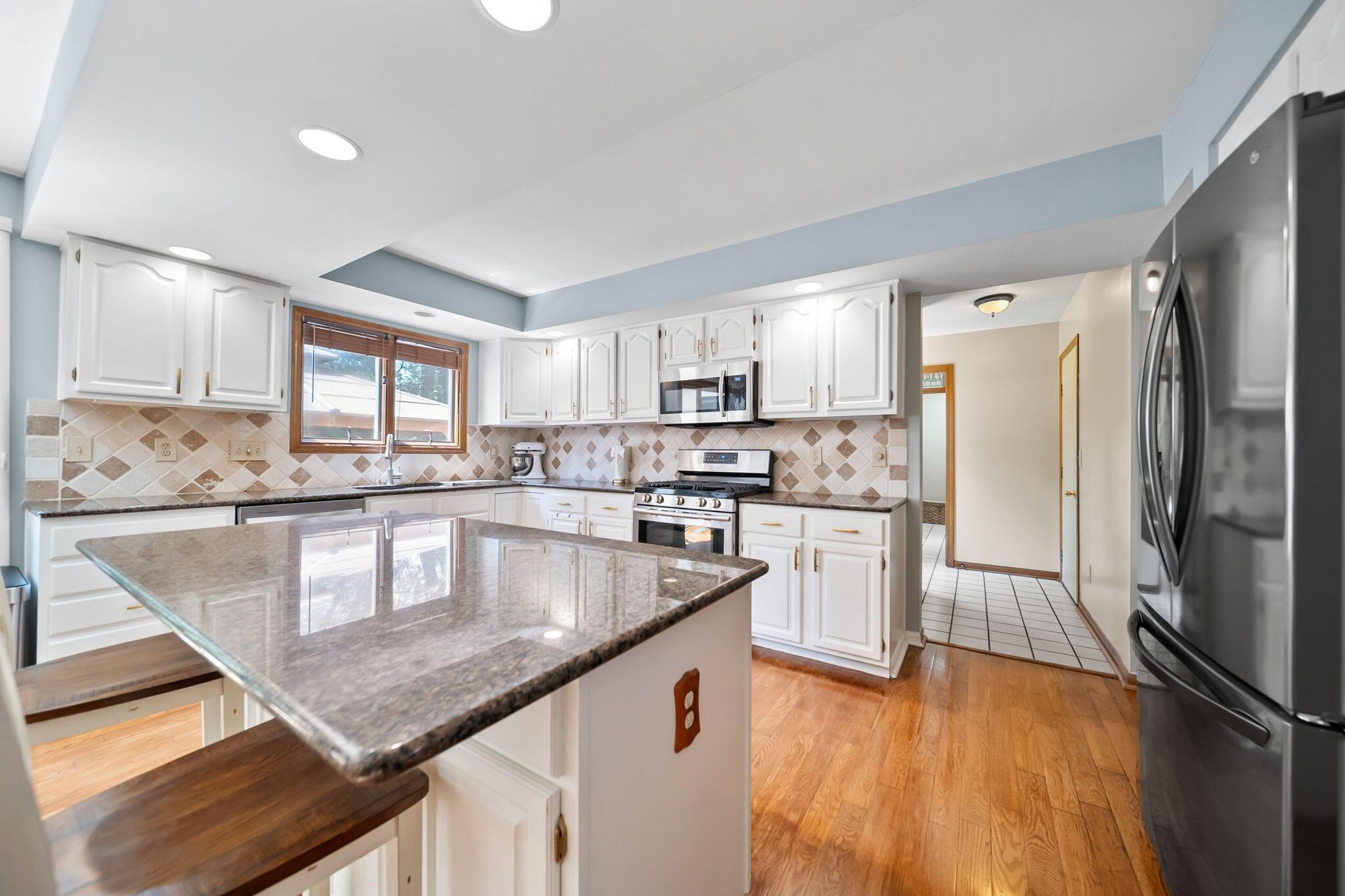 7691 Earlston Court