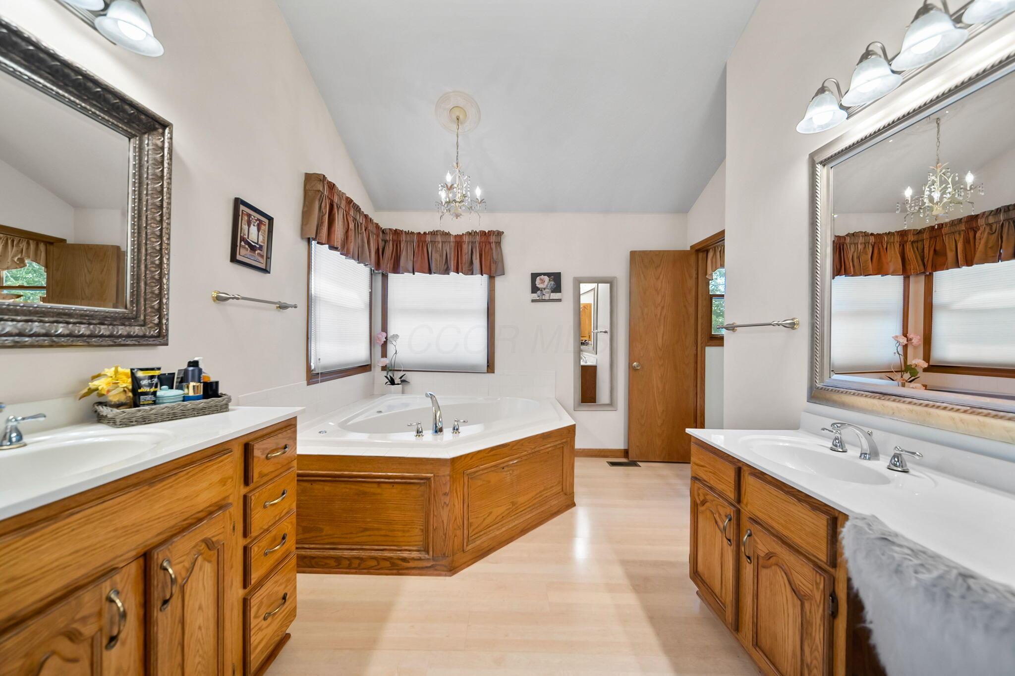 7691 Earlston Court