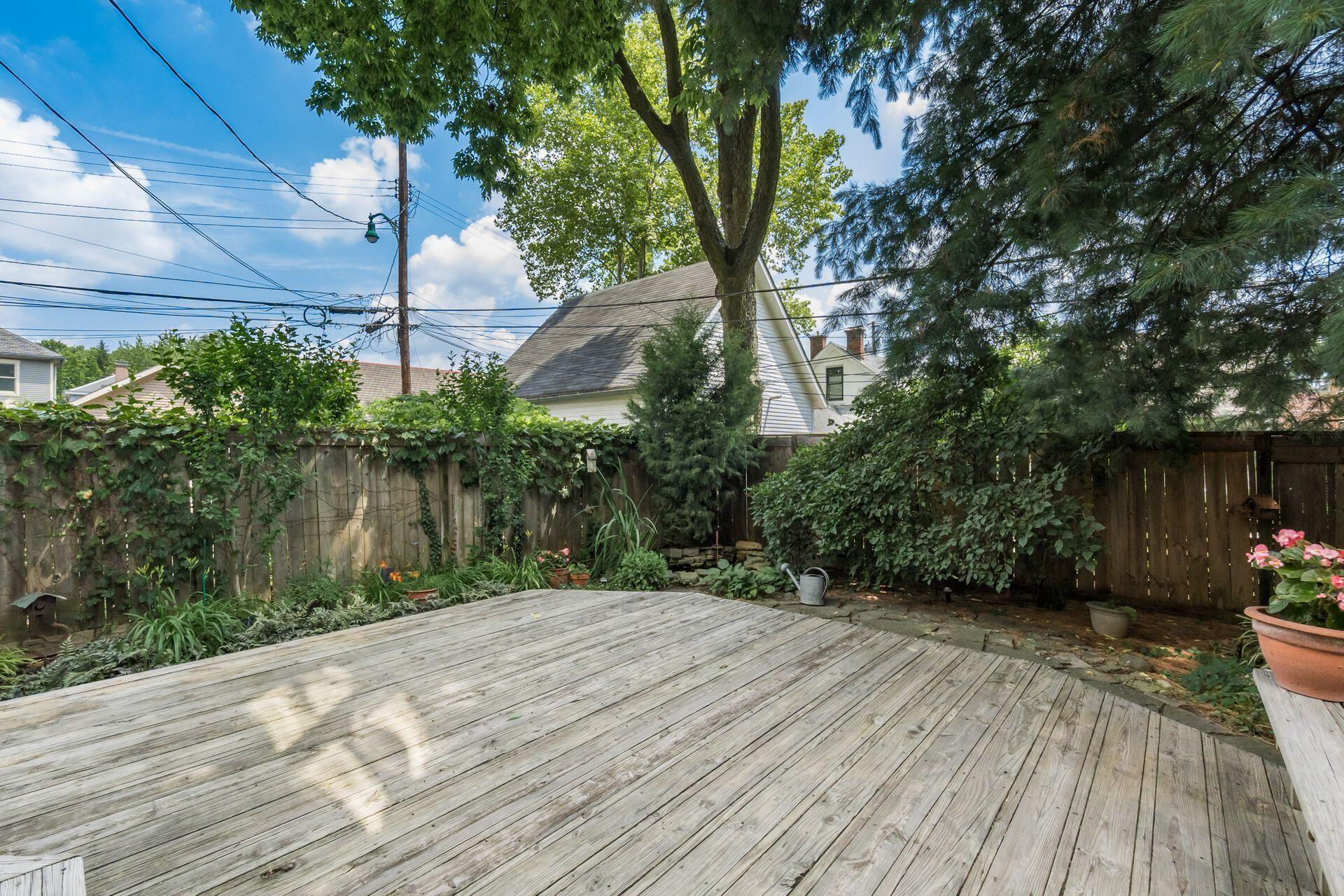 702 City Park Avenue