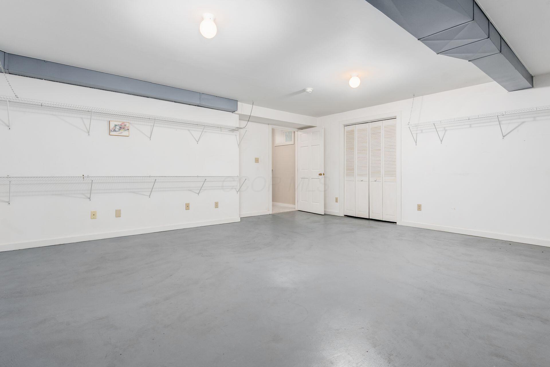 702 City Park Avenue