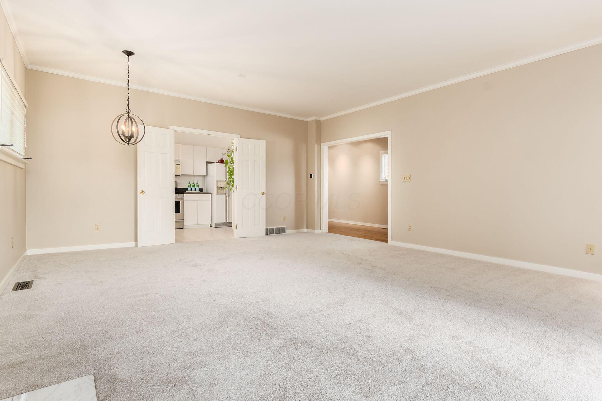 702 City Park Avenue