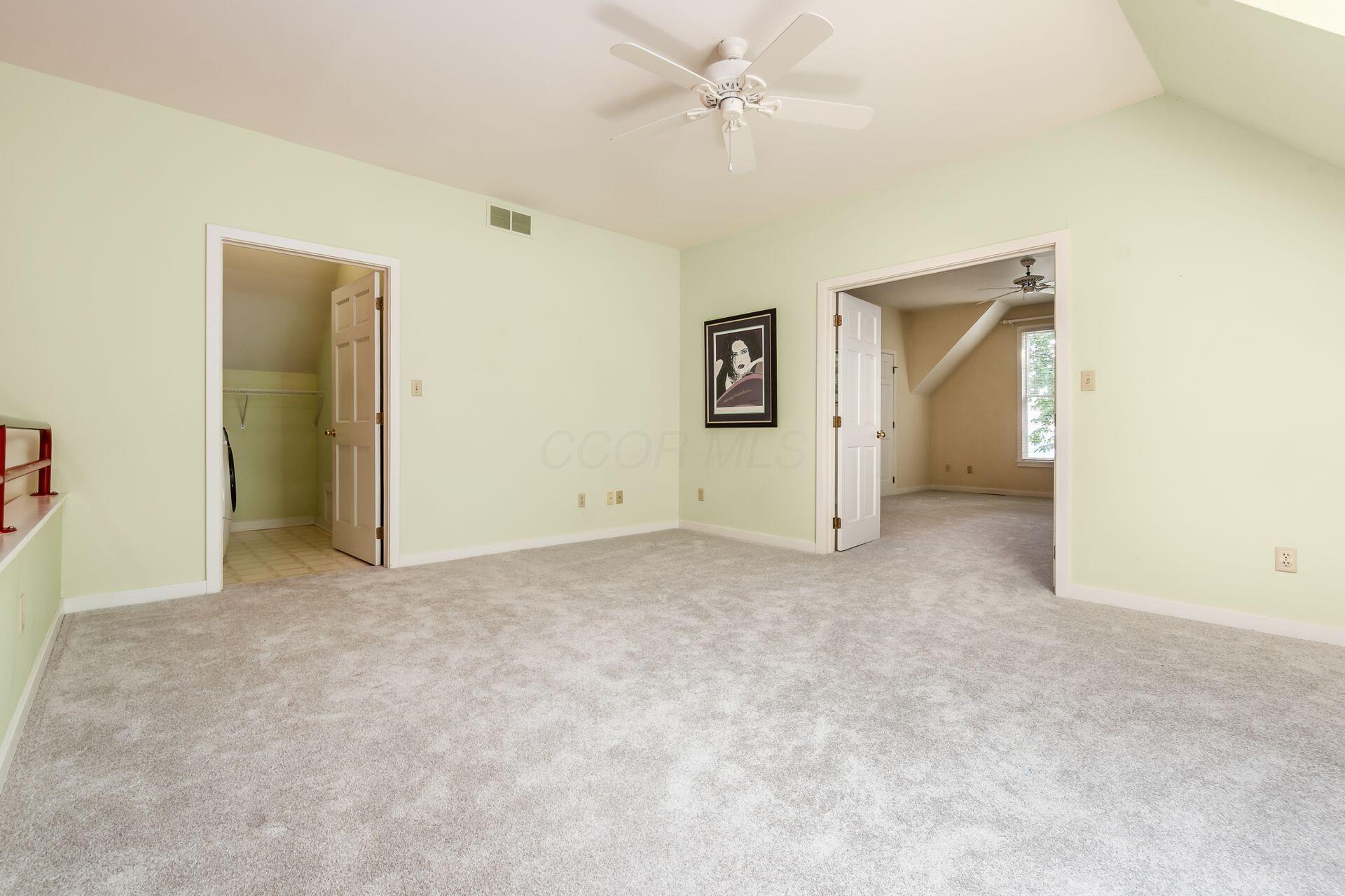 702 City Park Avenue