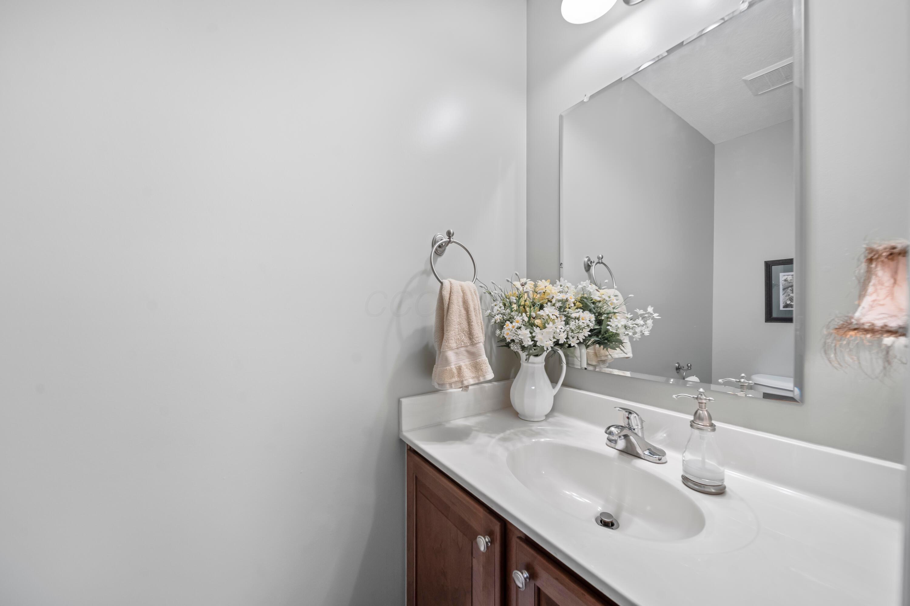 5375 Ketterington Lane