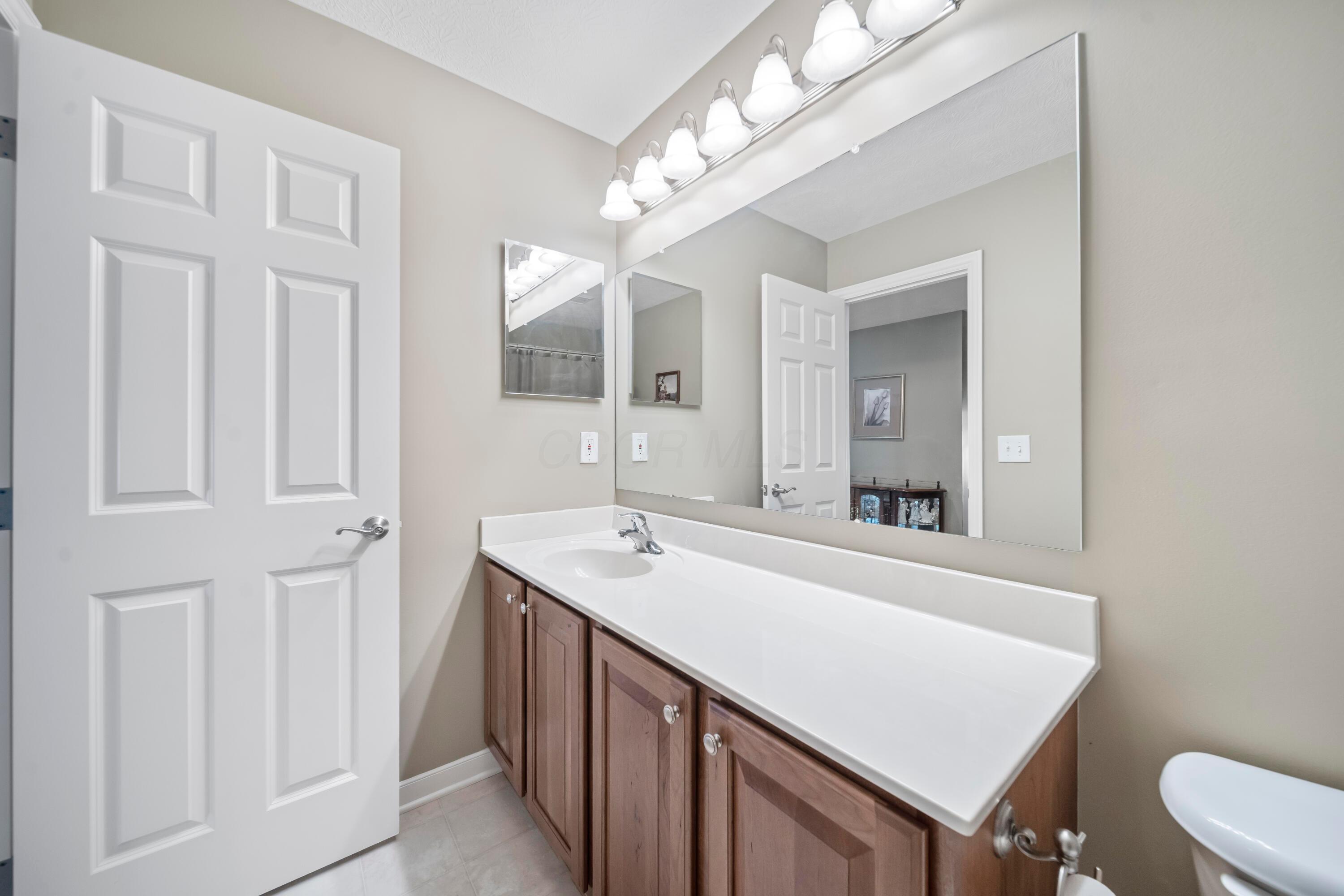 5375 Ketterington Lane