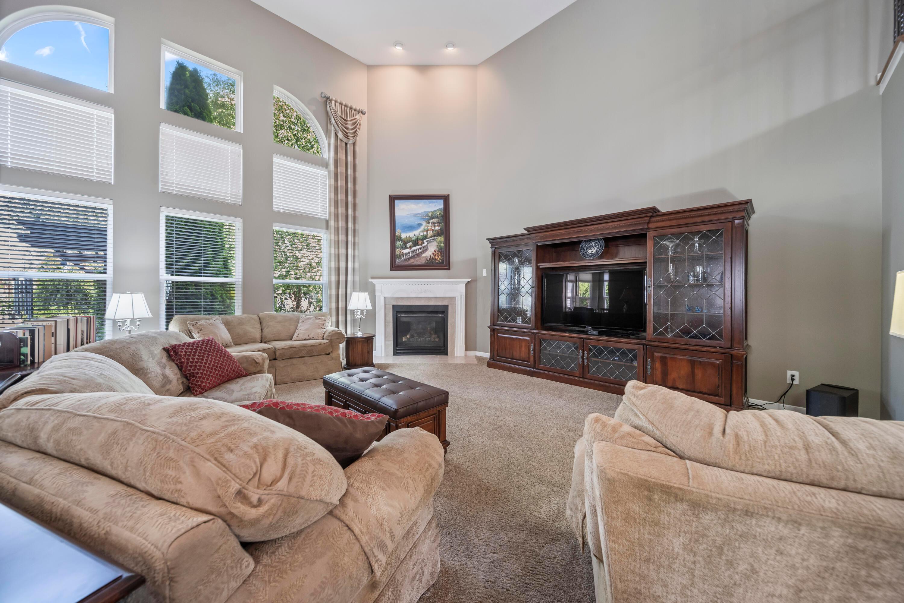 5375 Ketterington Lane