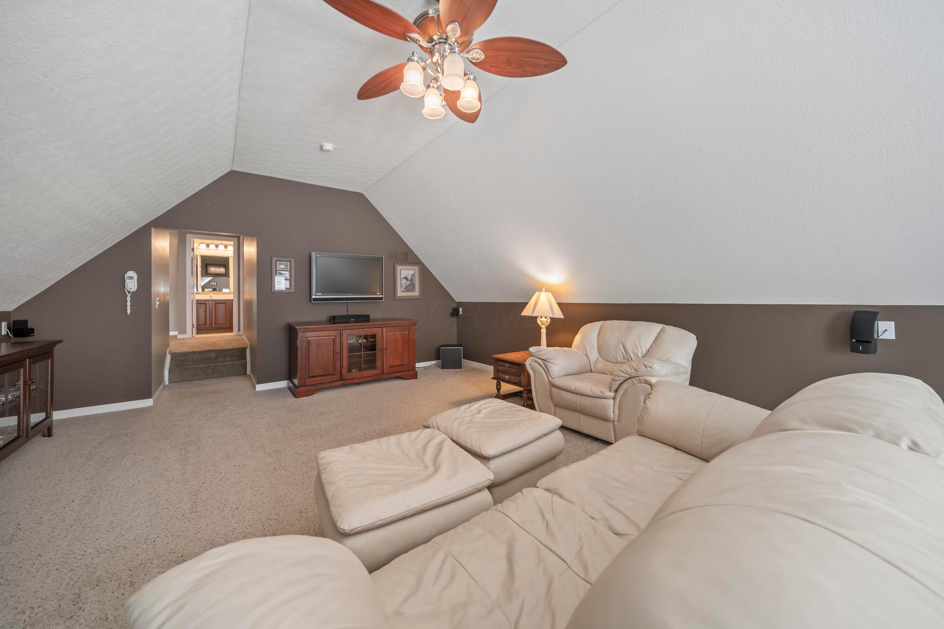 5375 Ketterington Lane