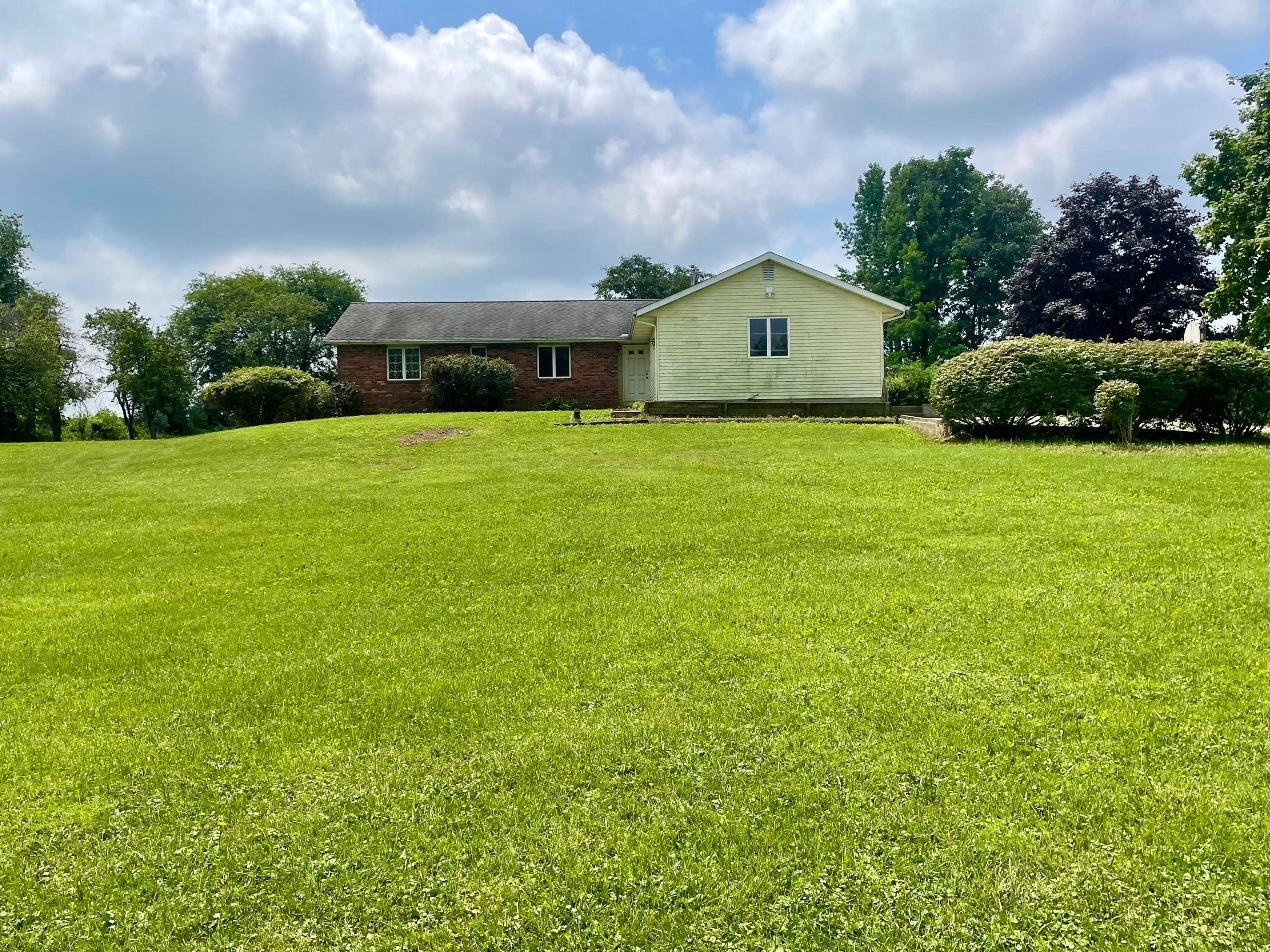 13480 Robins Road