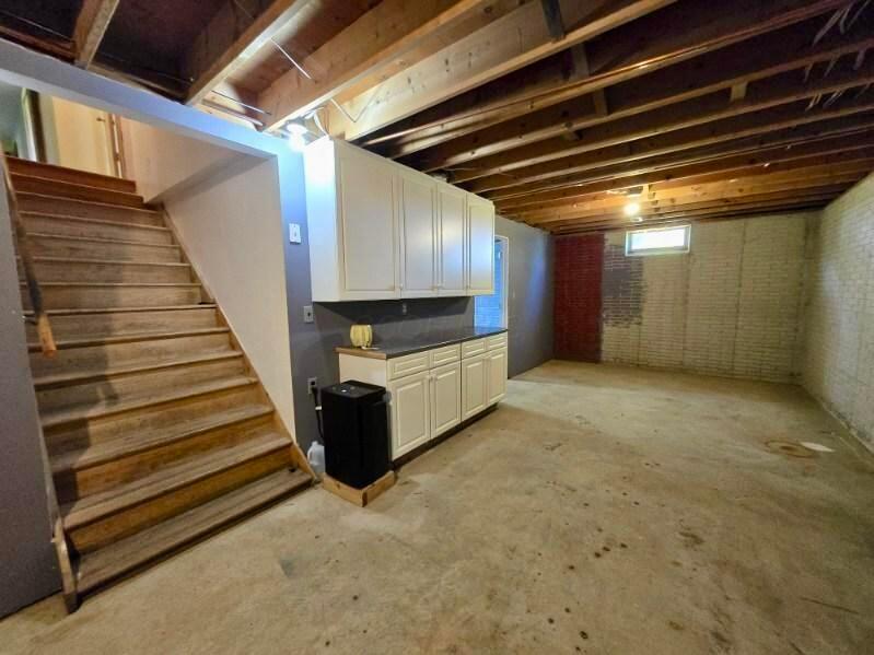 13480 Robins Road
