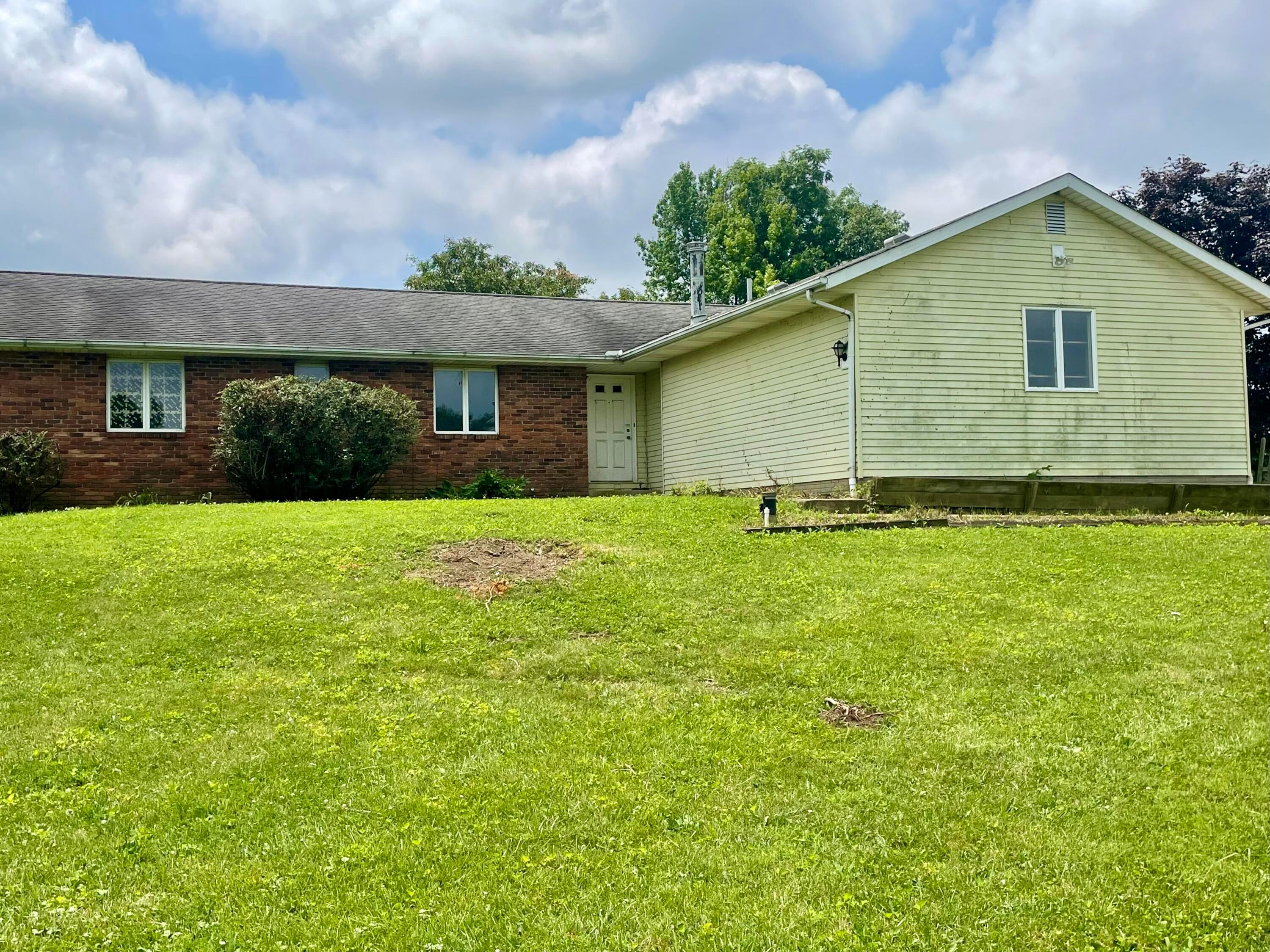 13480 Robins Road