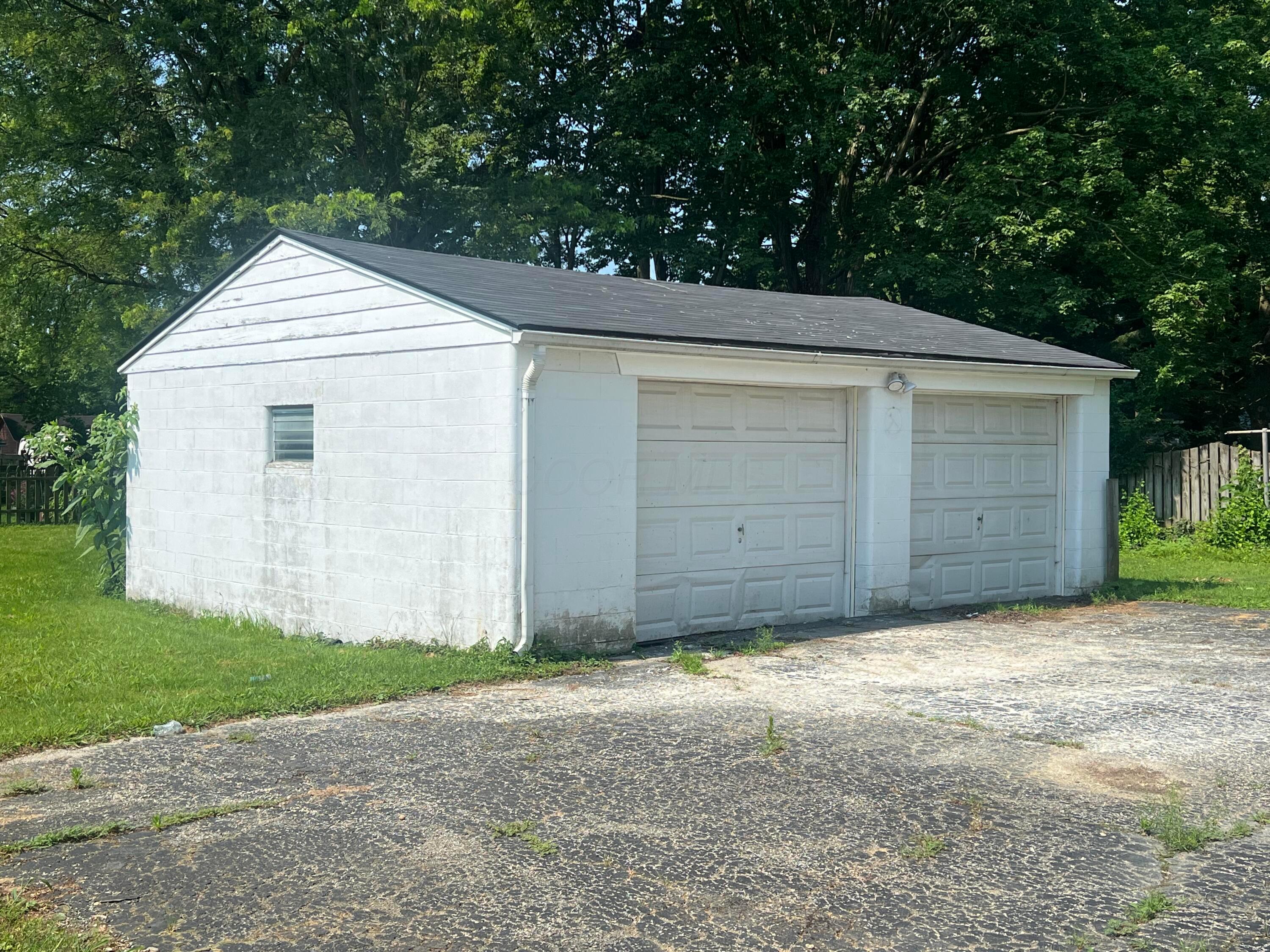 65 Old County Line Road