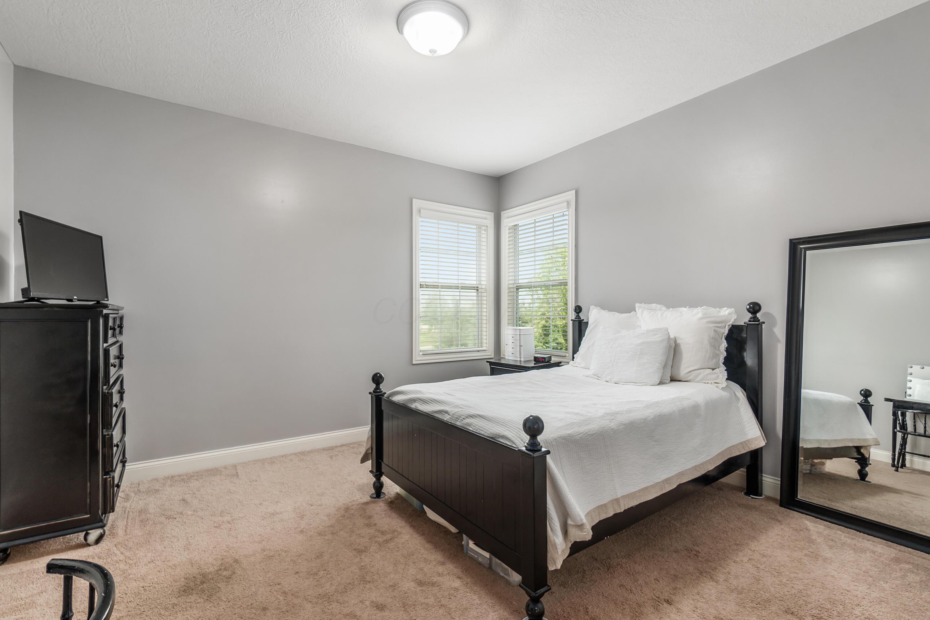 7685 Skarlocken Green