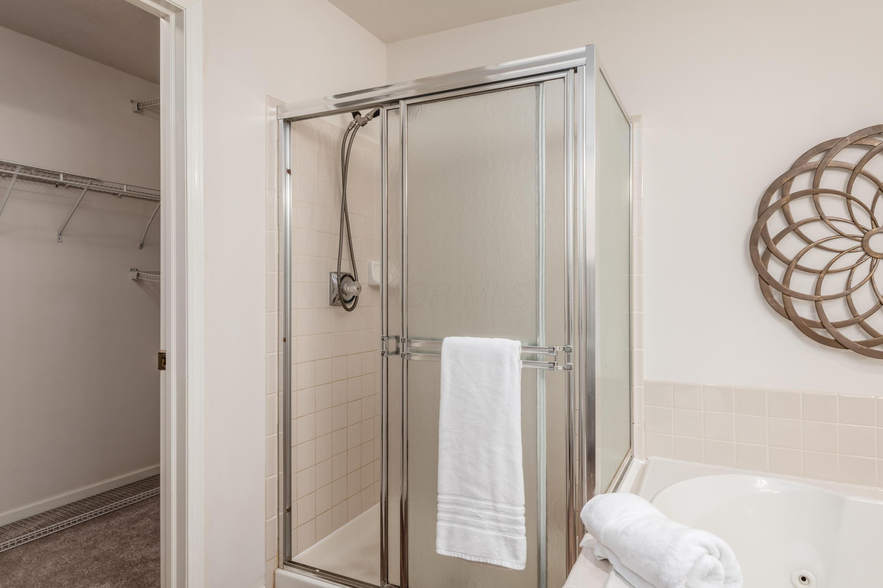 6611 Lower Lake Drive