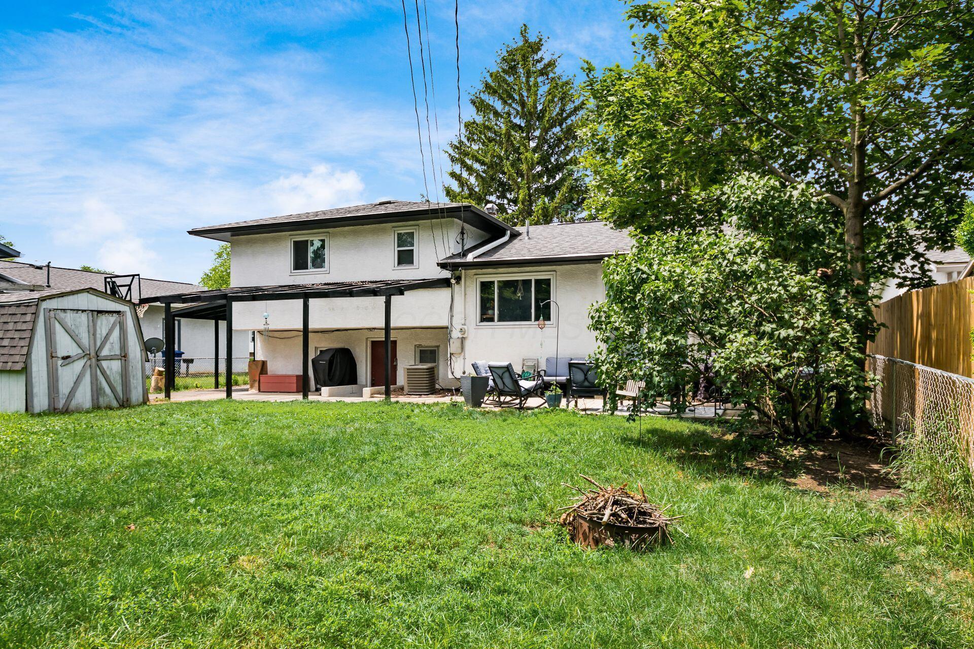 6440 Kildale Square W