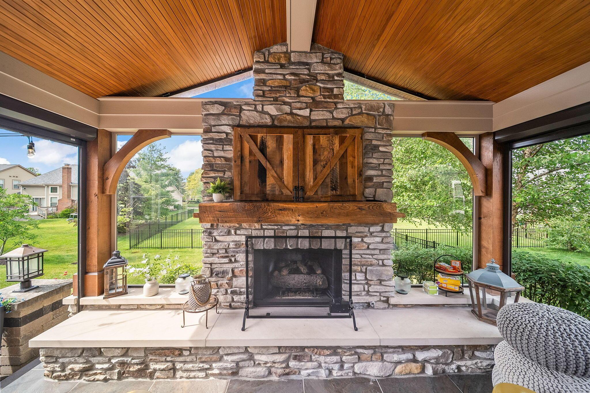 3738 Pine Bank Drive