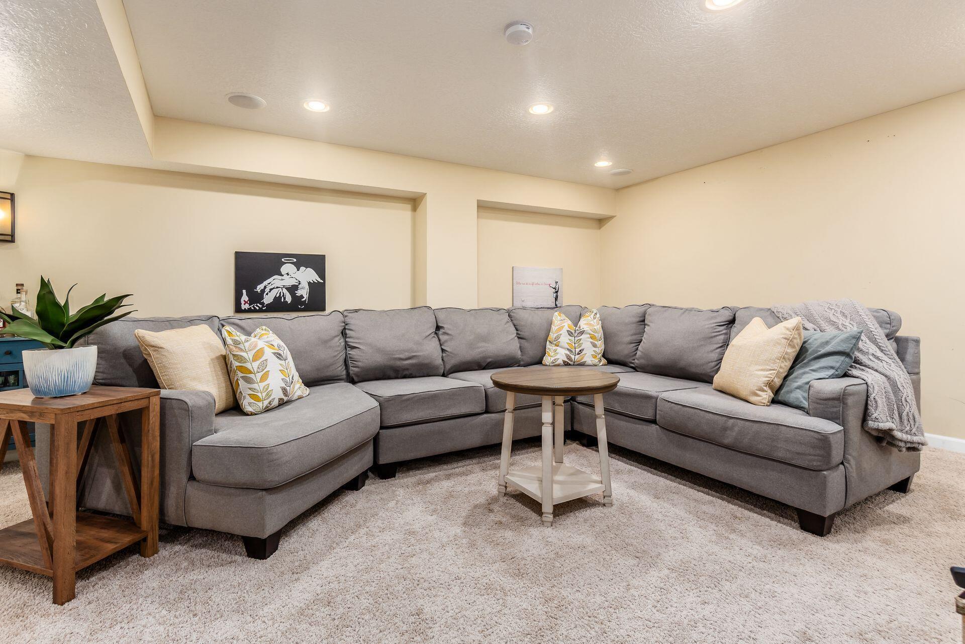 2063 Hayer Court