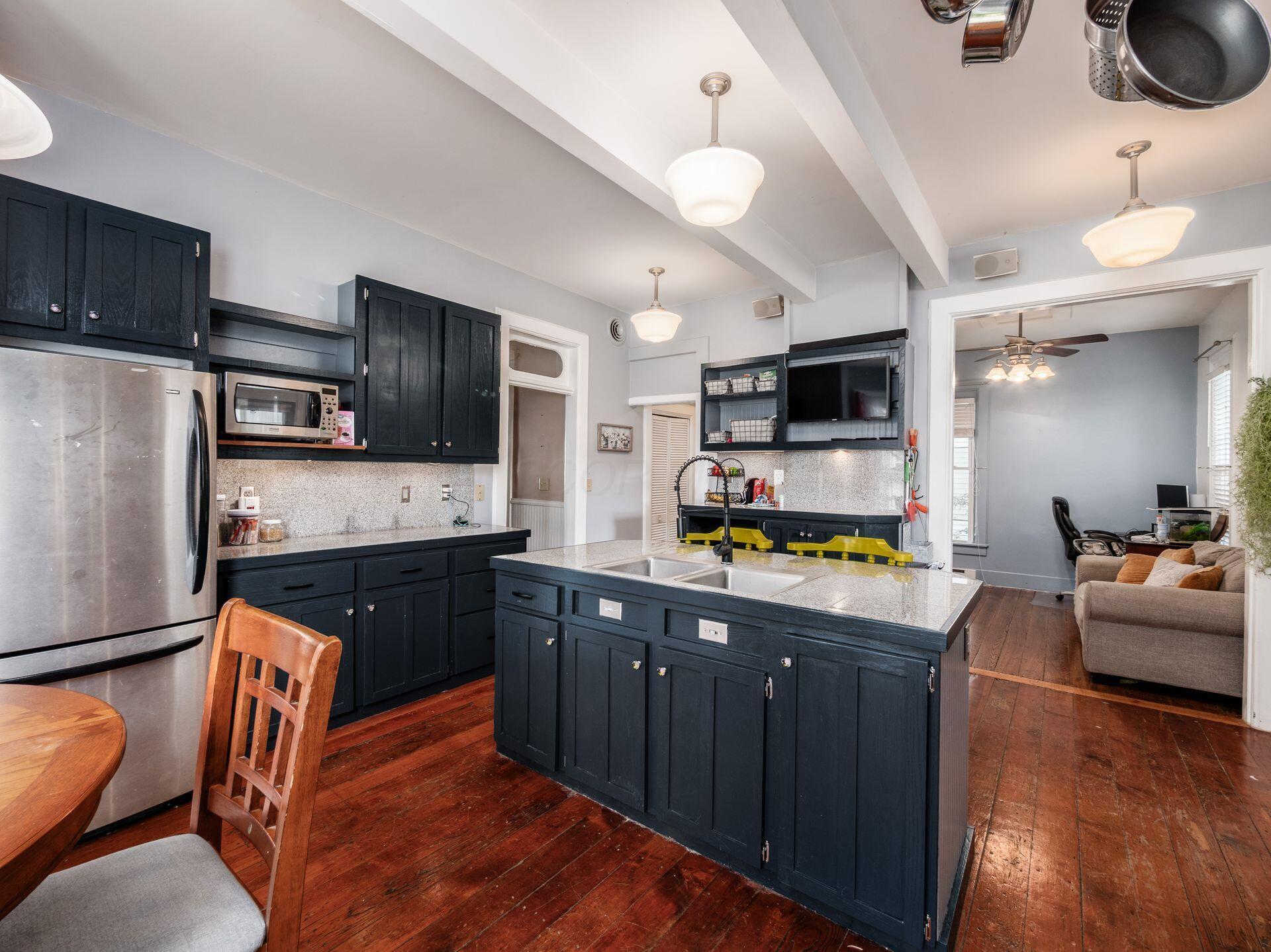 404 S Detroit Street