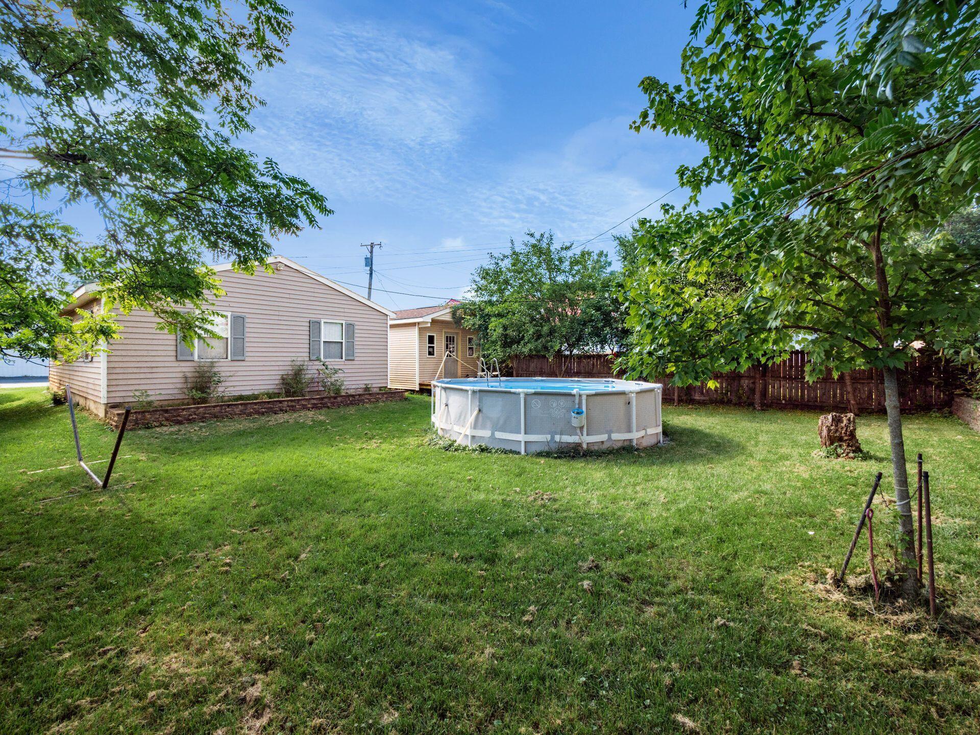 404 S Detroit Street