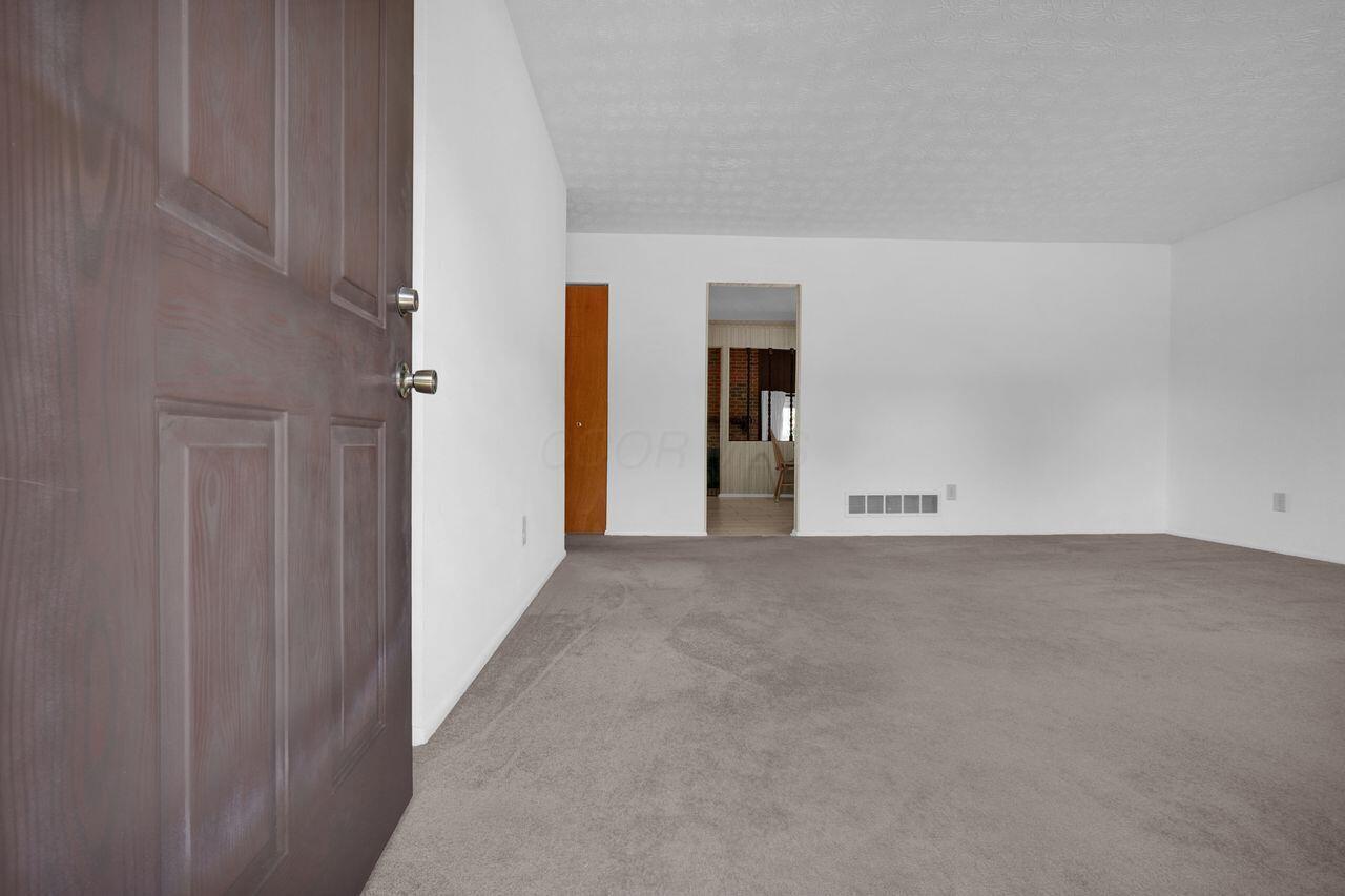 761 County Line Road