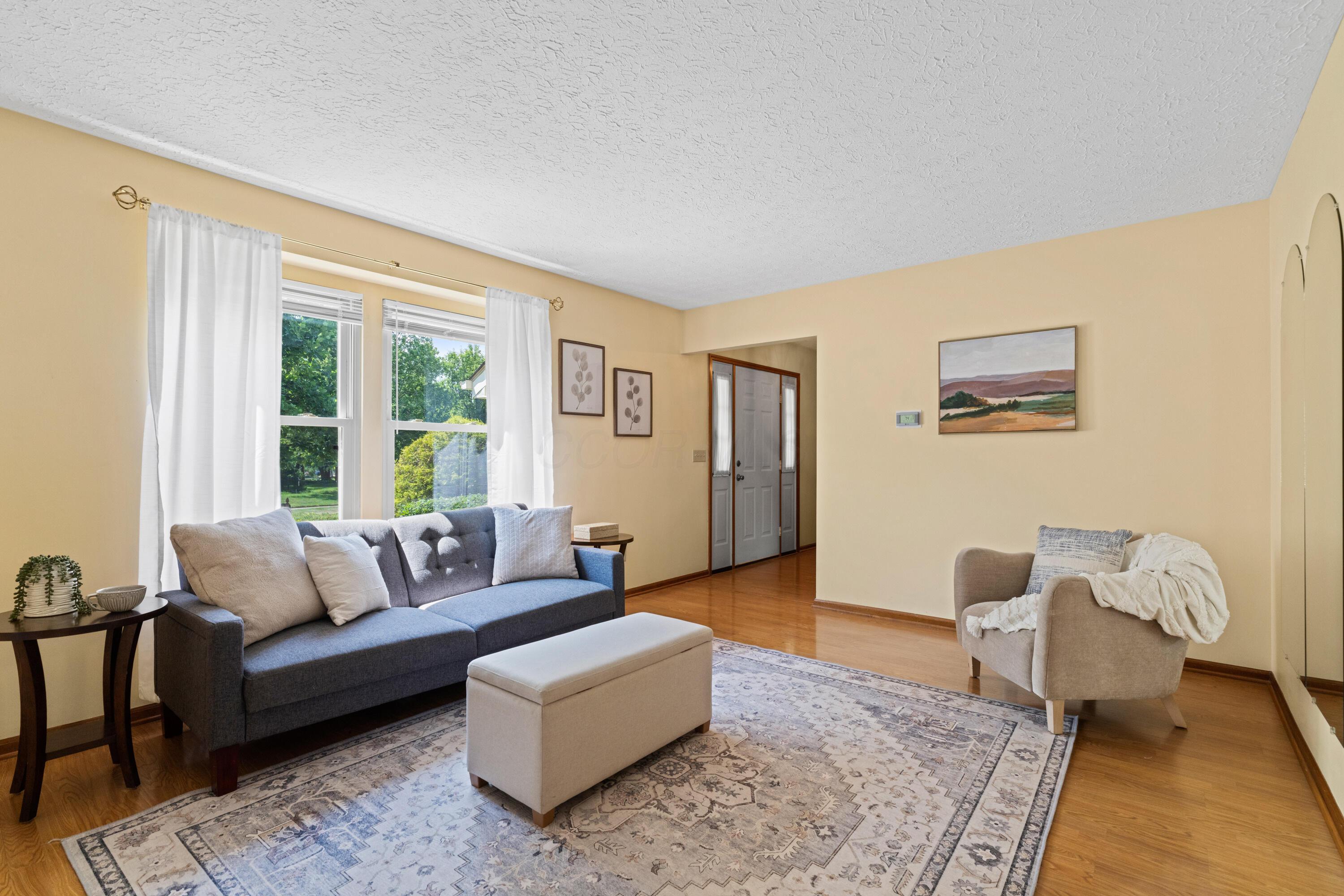 9 Intermeadows Way