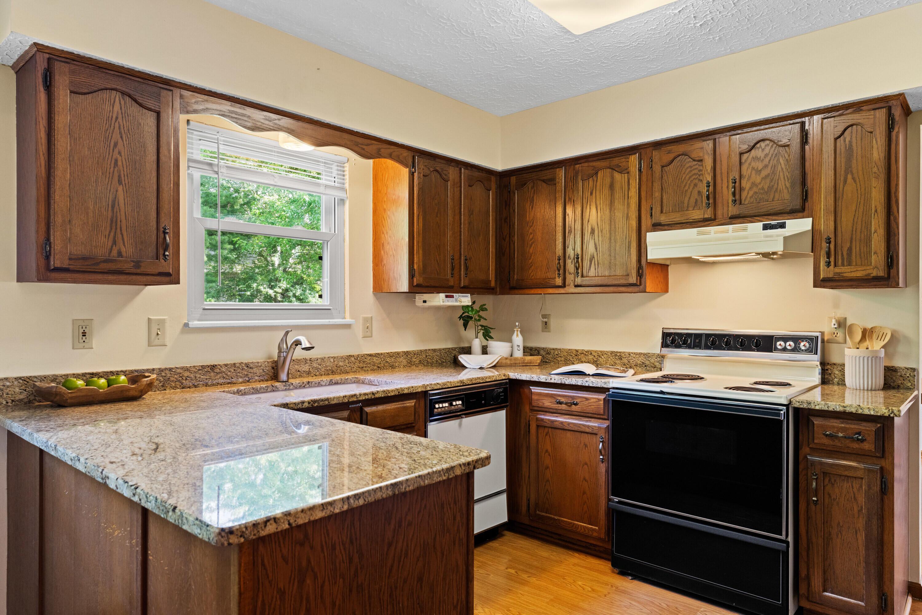 9 Intermeadows Way
