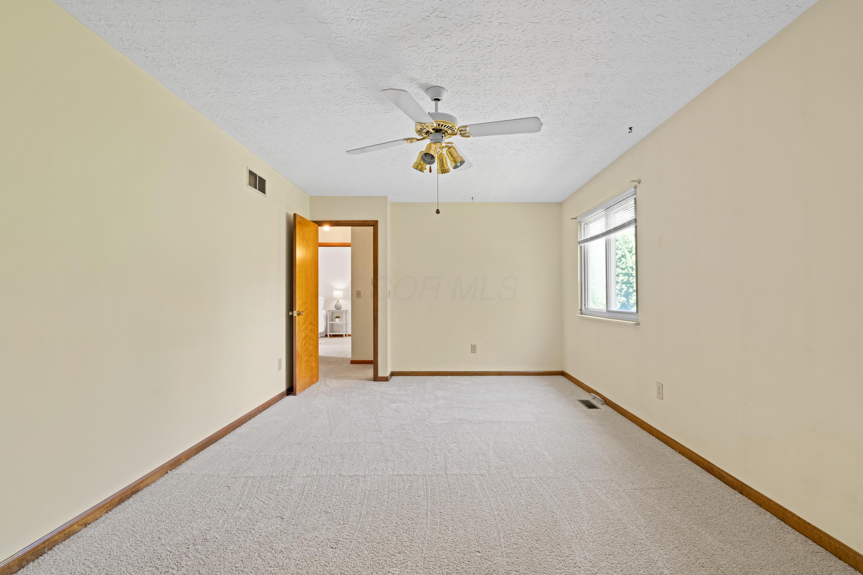 9 Intermeadows Way