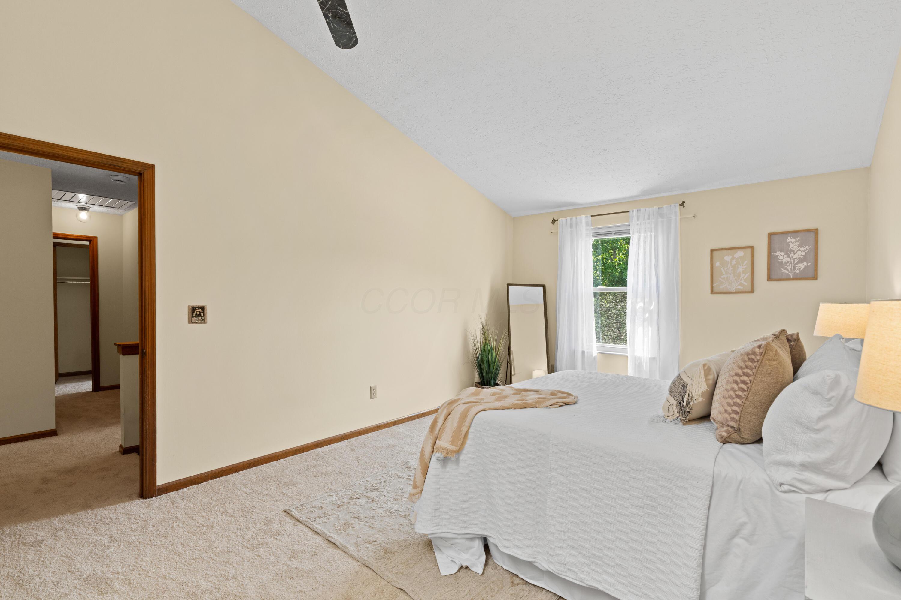 9 Intermeadows Way
