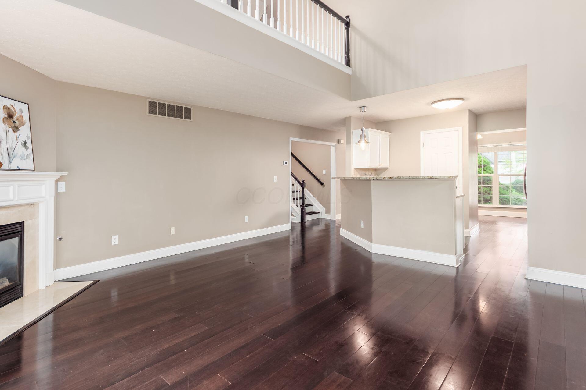 8699 Lazelle Commons Drive