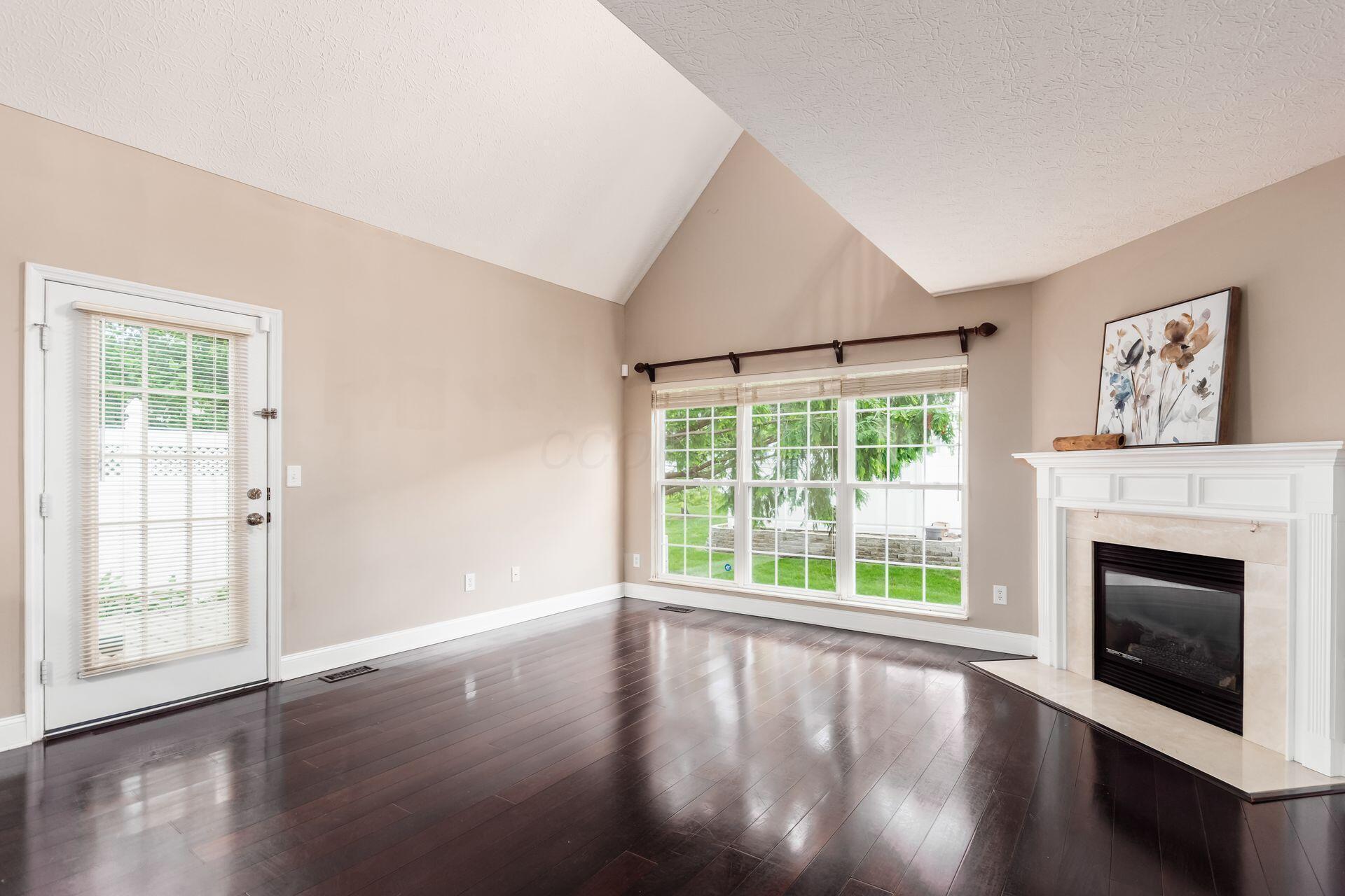 8699 Lazelle Commons Drive