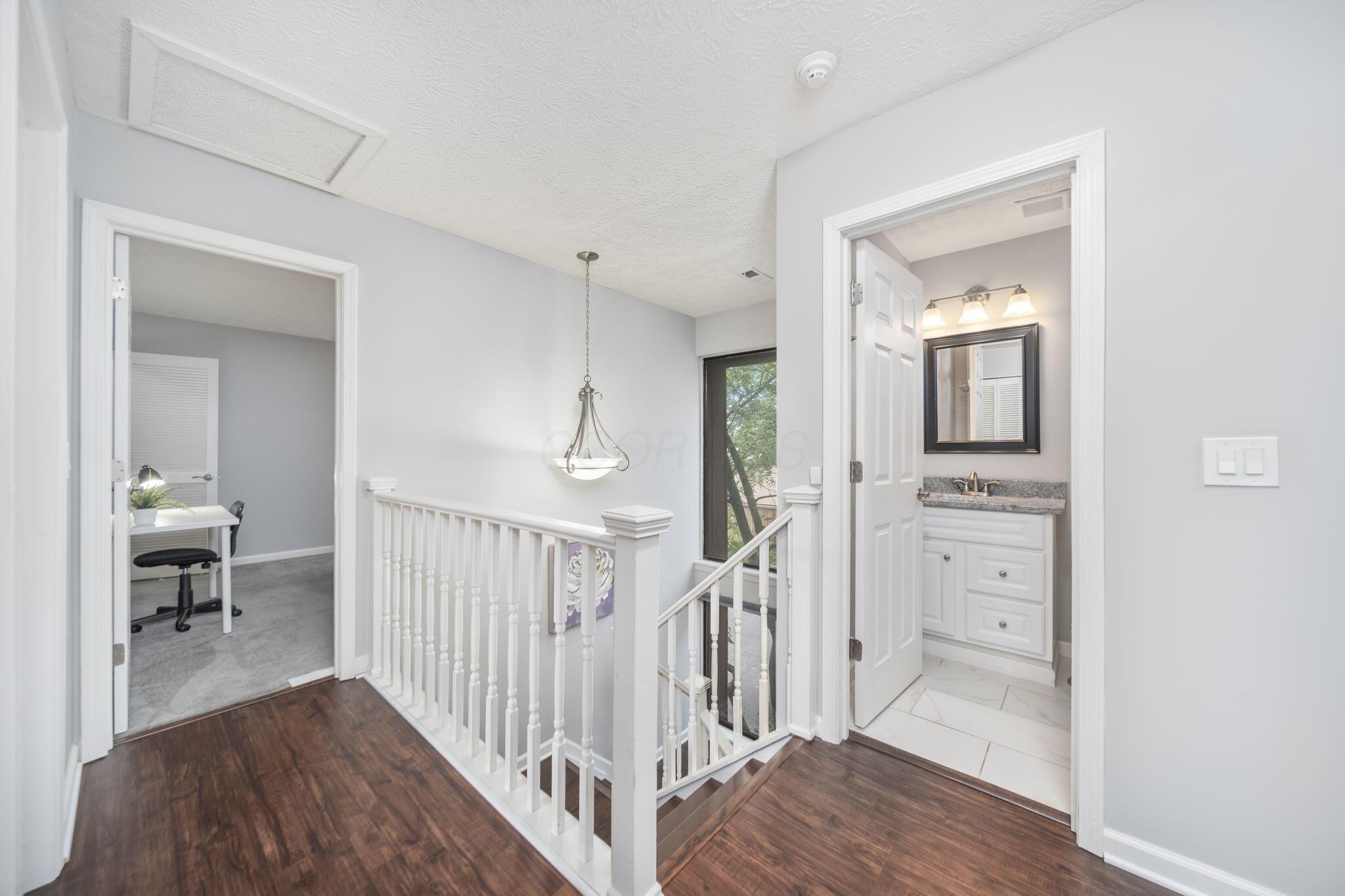 4968 Wintersong Lane, 10