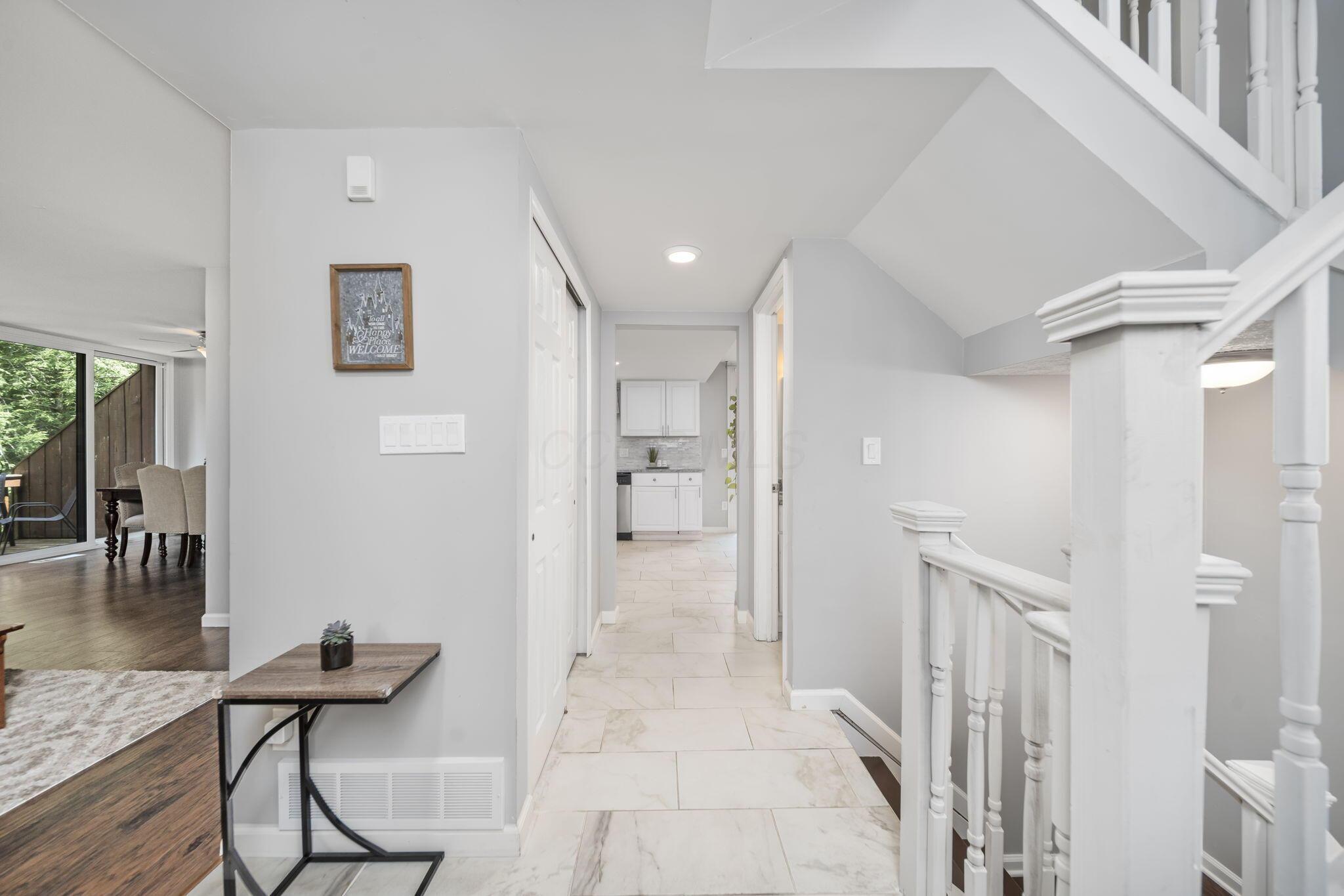 4968 Wintersong Lane, 10
