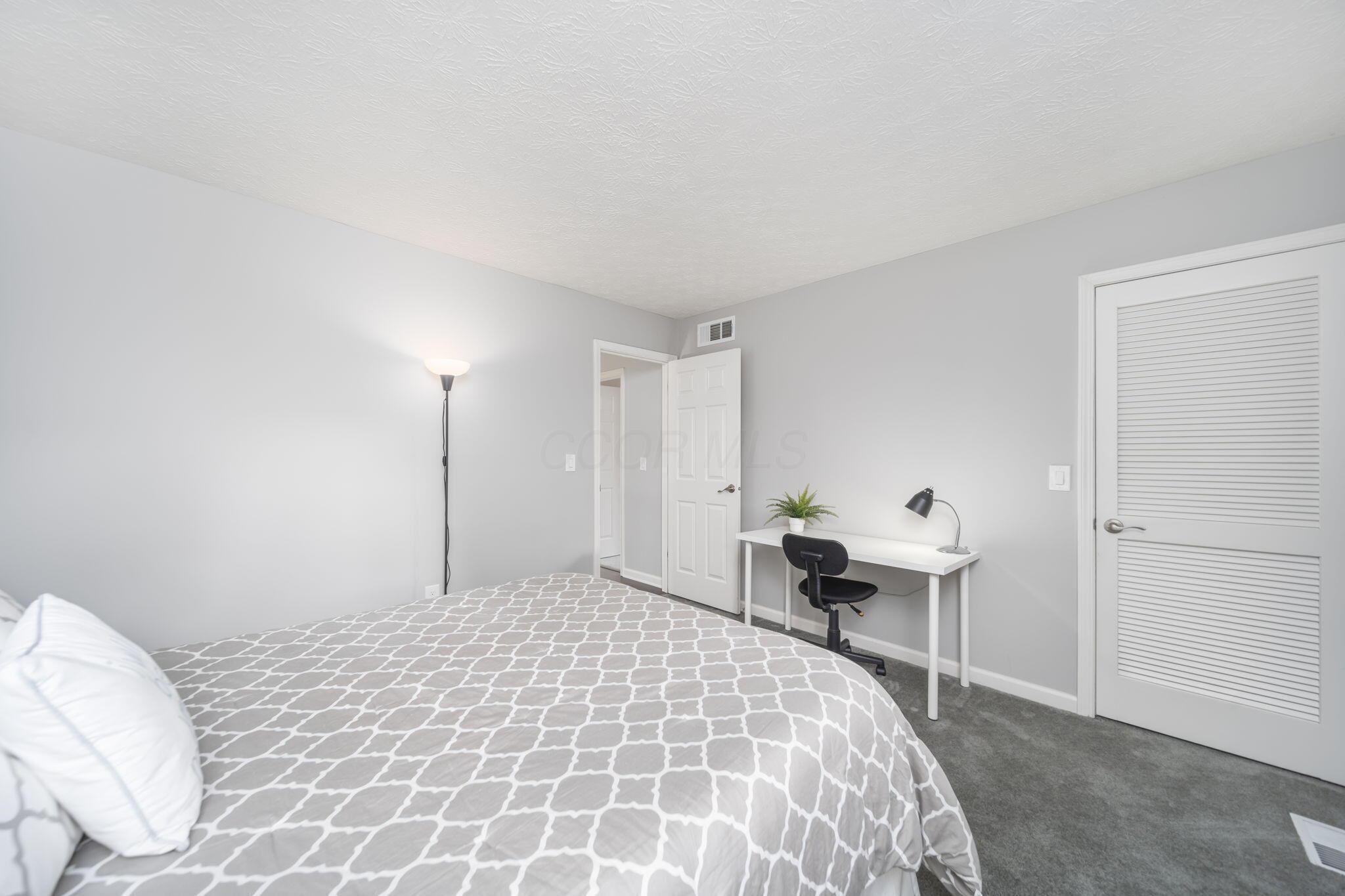 4968 Wintersong Lane, 10