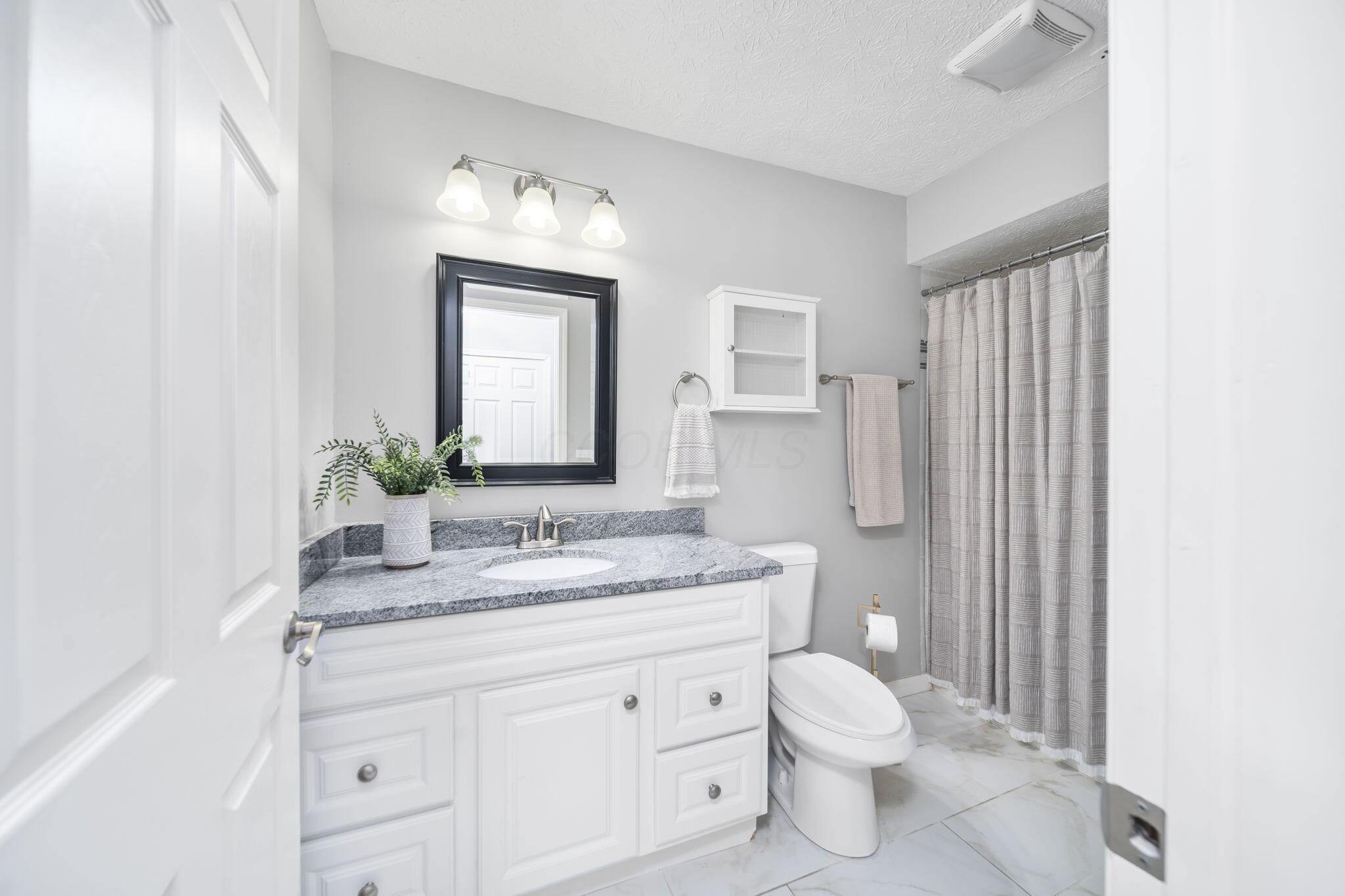 4968 Wintersong Lane, 10