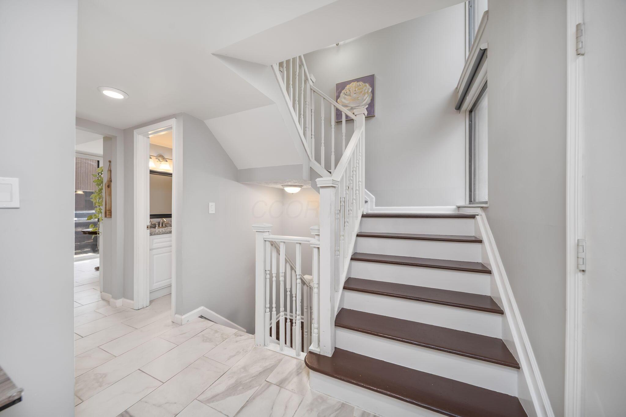 4968 Wintersong Lane, 10