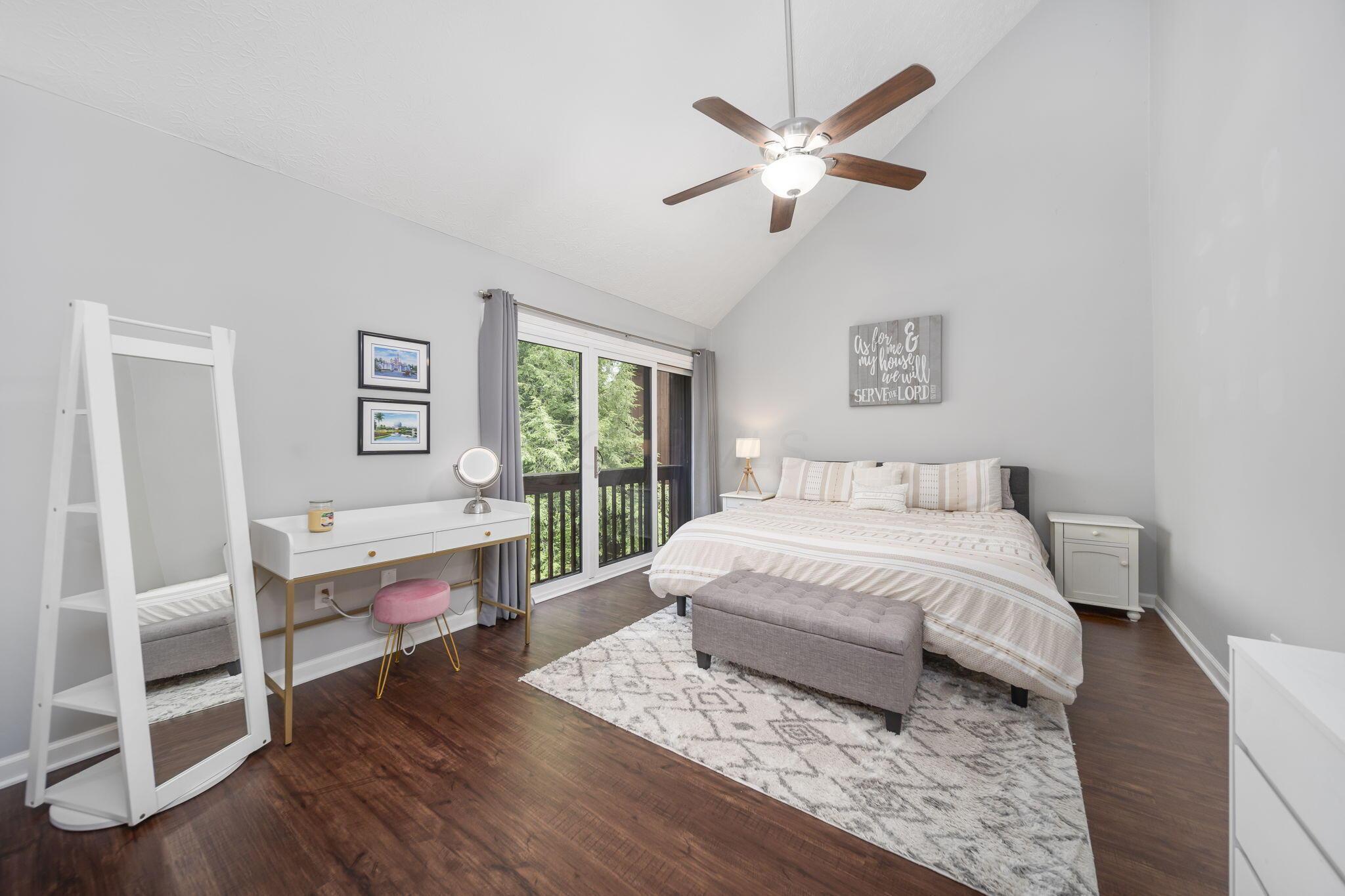 4968 Wintersong Lane, 10