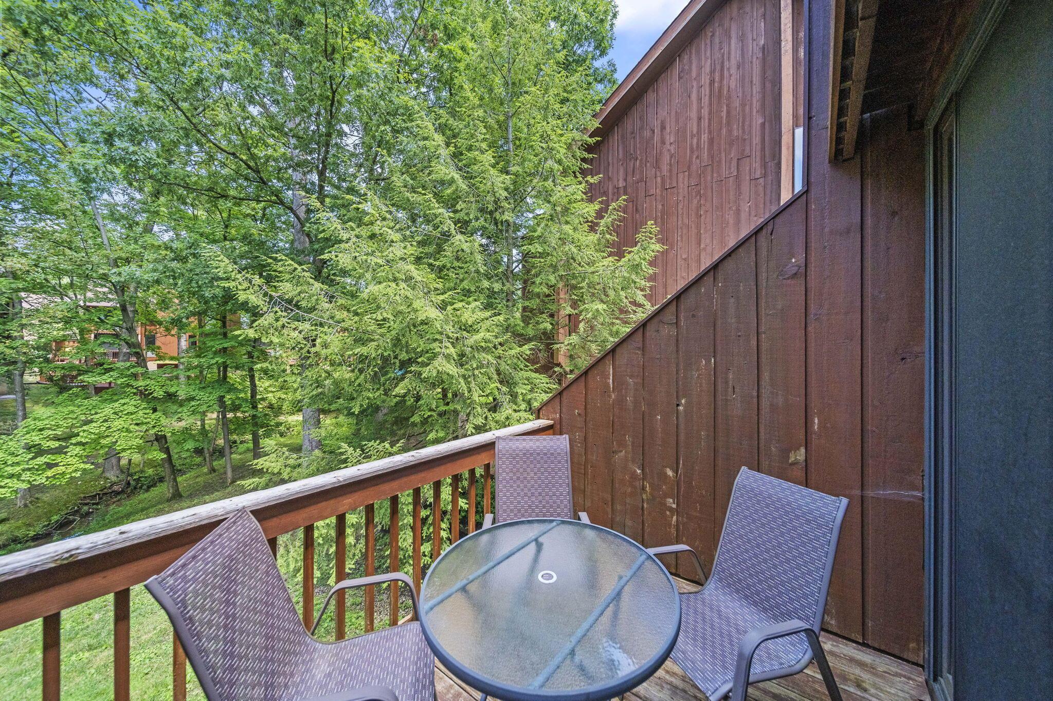 4968 Wintersong Lane, 10