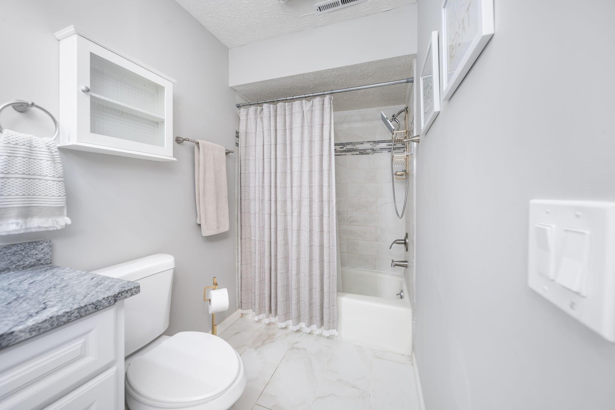 4968 Wintersong Lane, 10