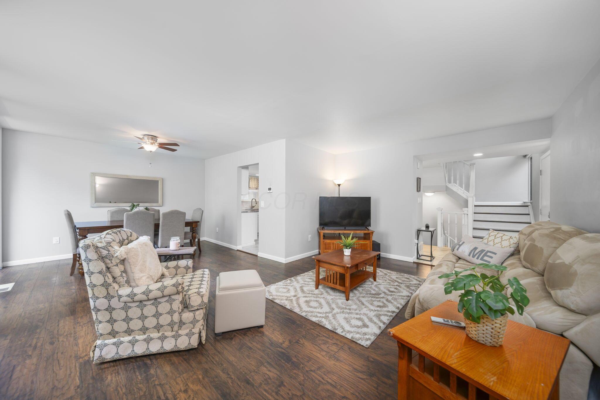 4968 Wintersong Lane, 10