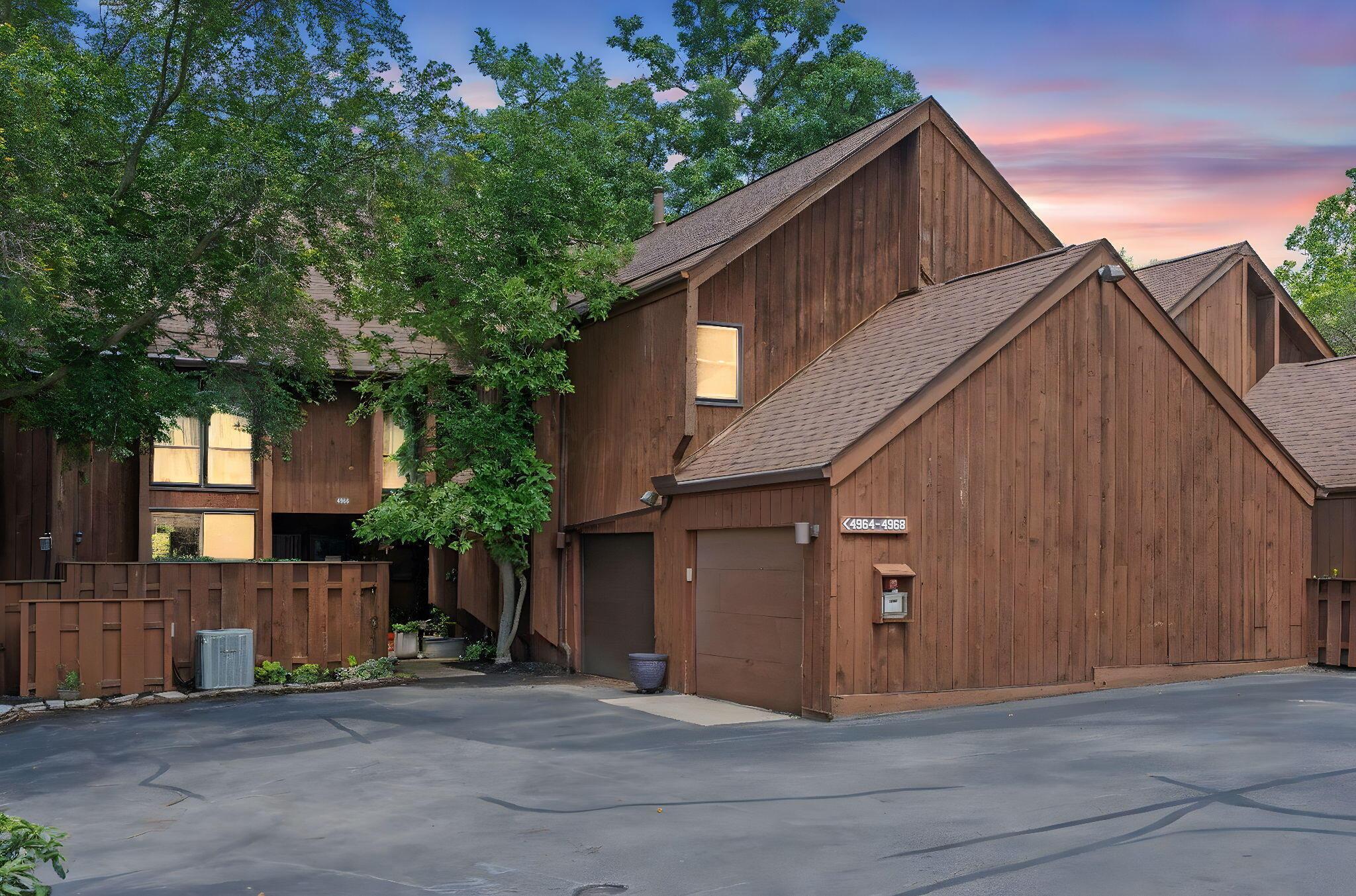 4968 Wintersong Lane, 10