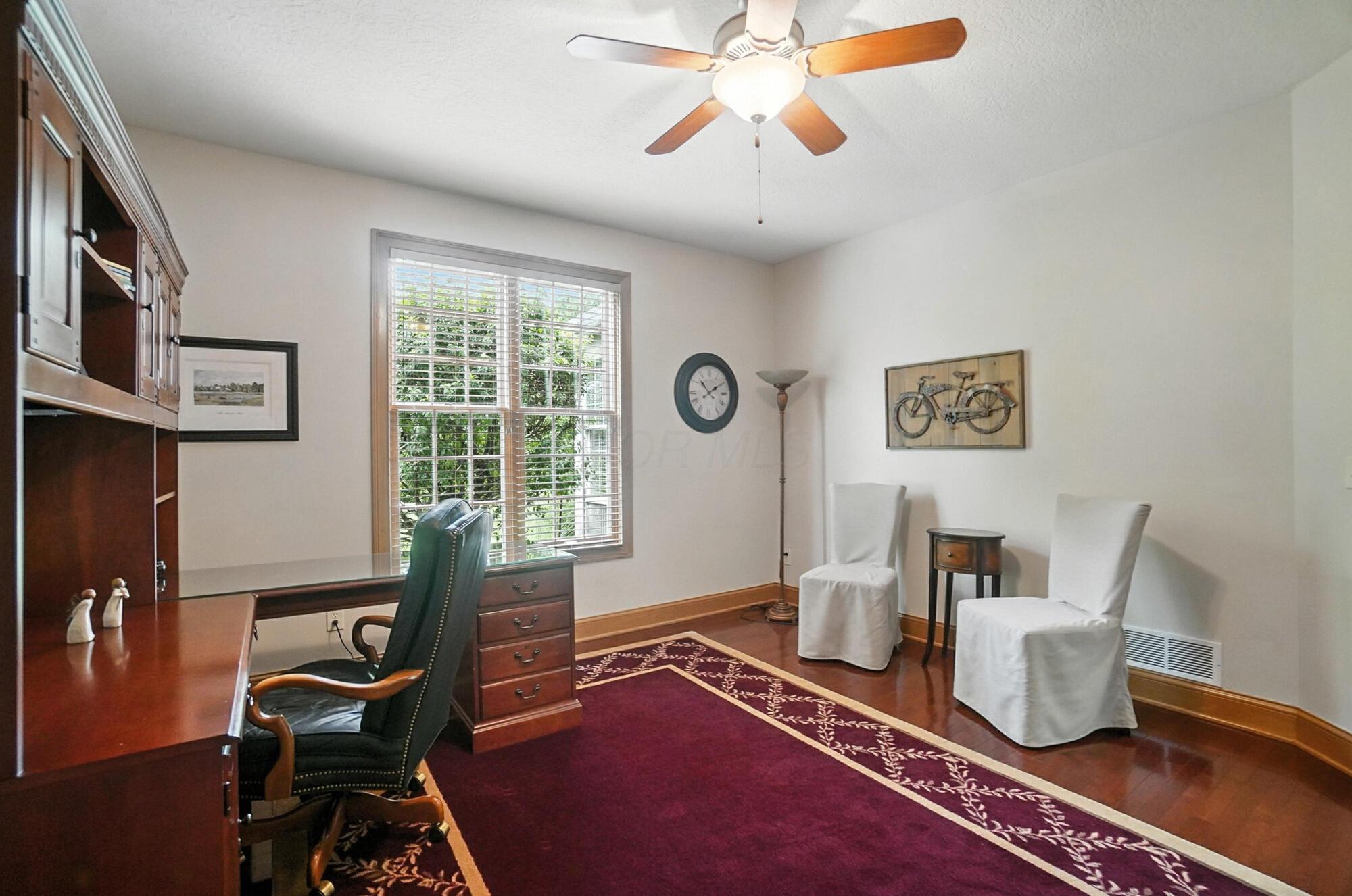 5720 Medallion Drive W