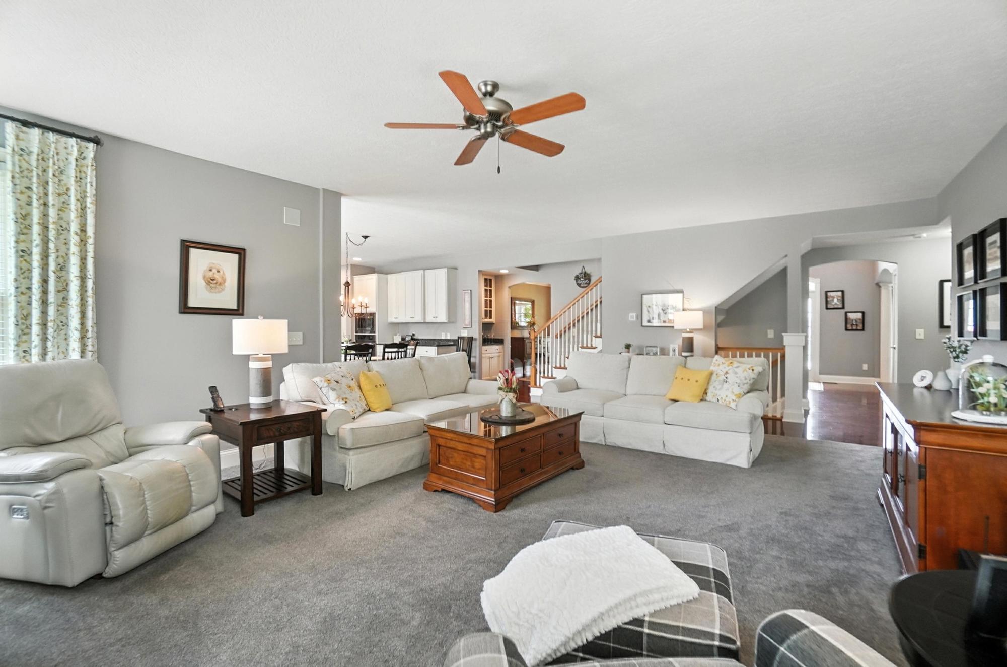 5720 Medallion Drive W