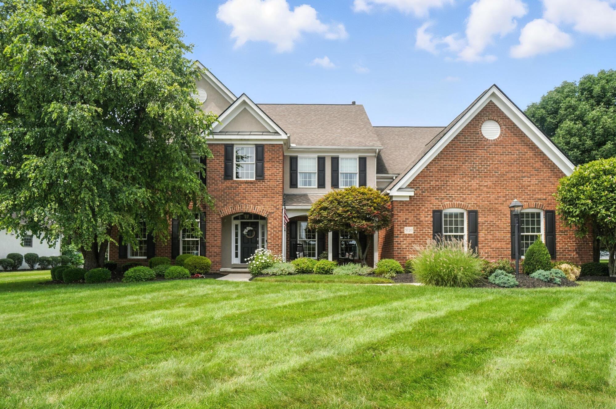 5720 Medallion Drive W